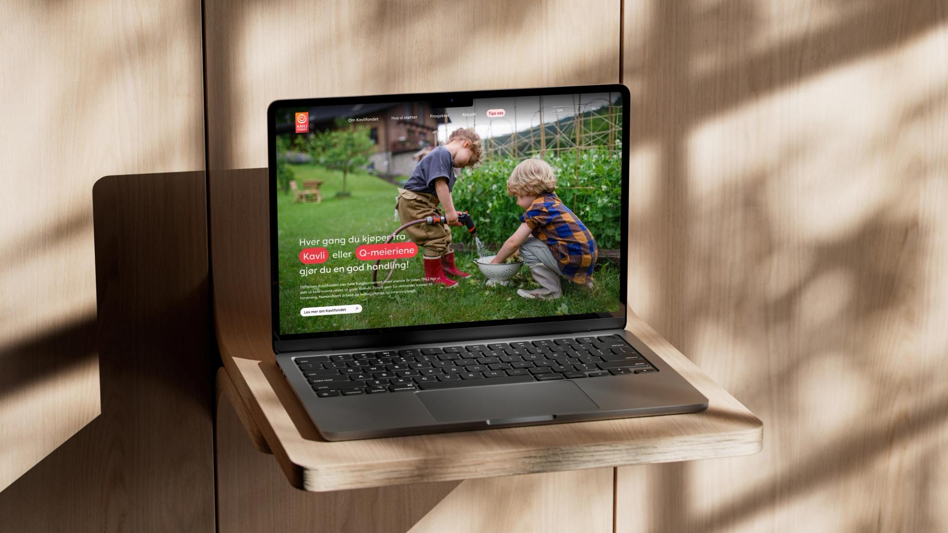 Kavlifondet ny nettside og digital identitet — Kavlifondet, nettside og design av Nonspace