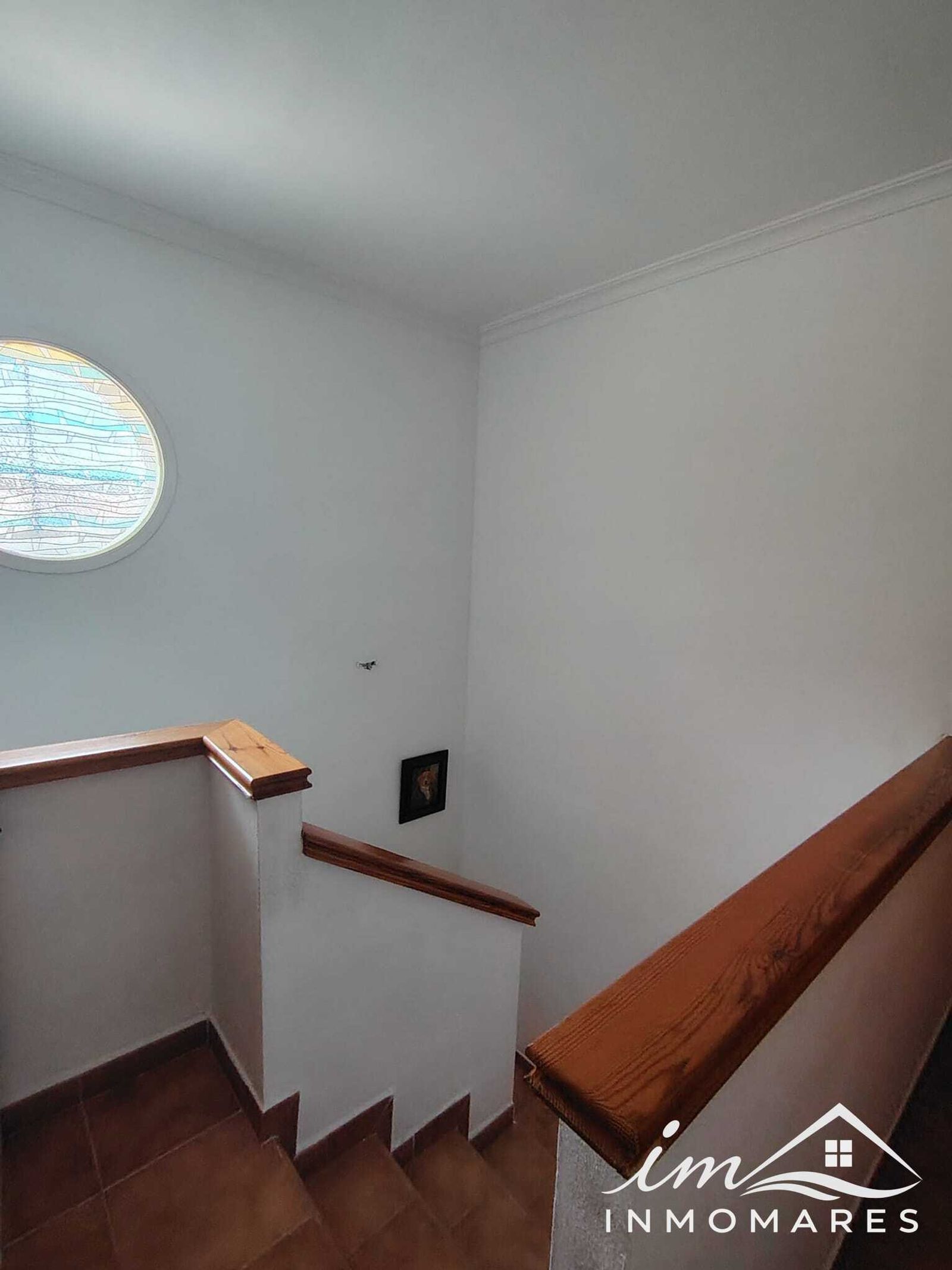 Chalet pareado con patio y semisótano en San Bernabé — foto 17