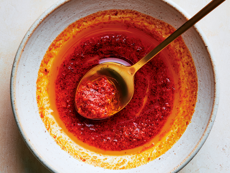 Mix the harissa paste, olive oil, honey, and lemon juice in a small bowl until smooth.