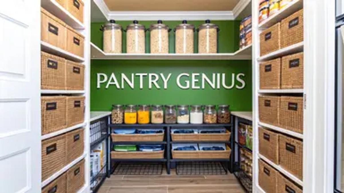 10 Genius Pantry Storage Solutions for 2025