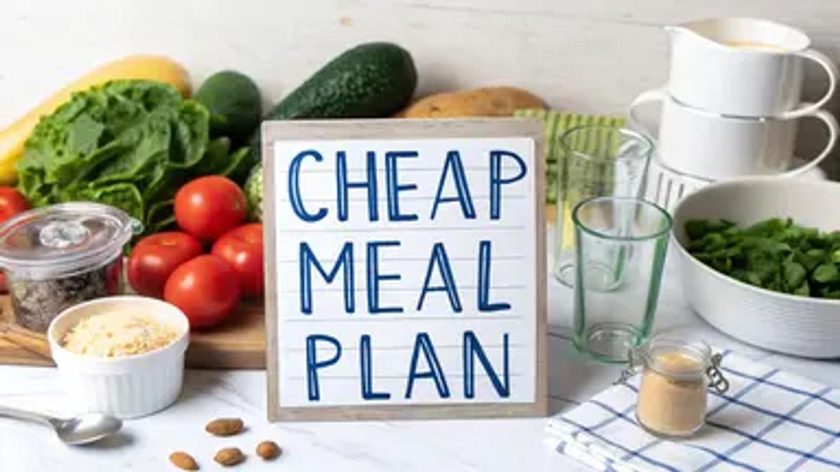 Cheap Weekly Meal Plan: 8 Smart Ways to Save in 2025