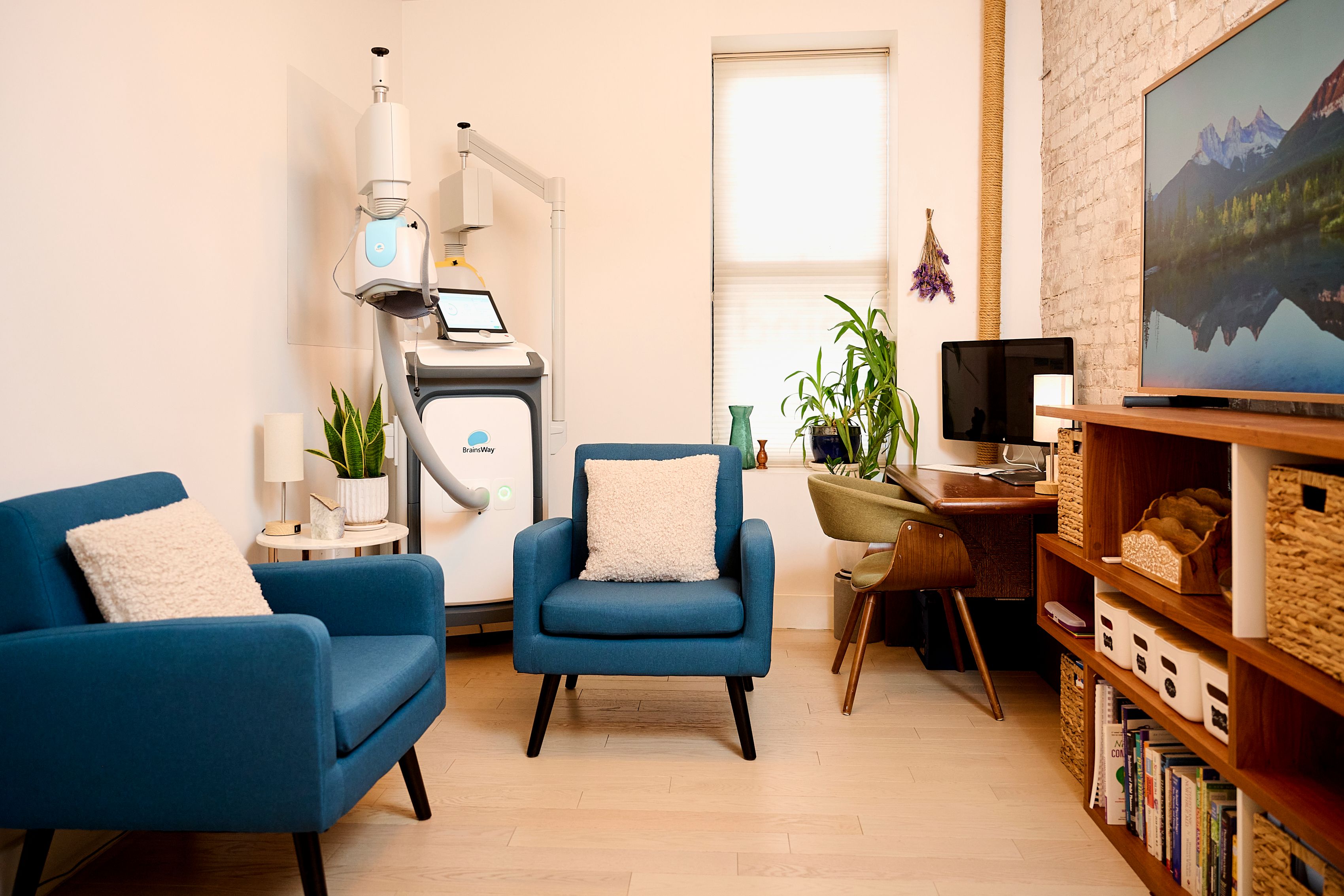 treatment room for TMS transcranial magnetic stimulation accelerated one-d 