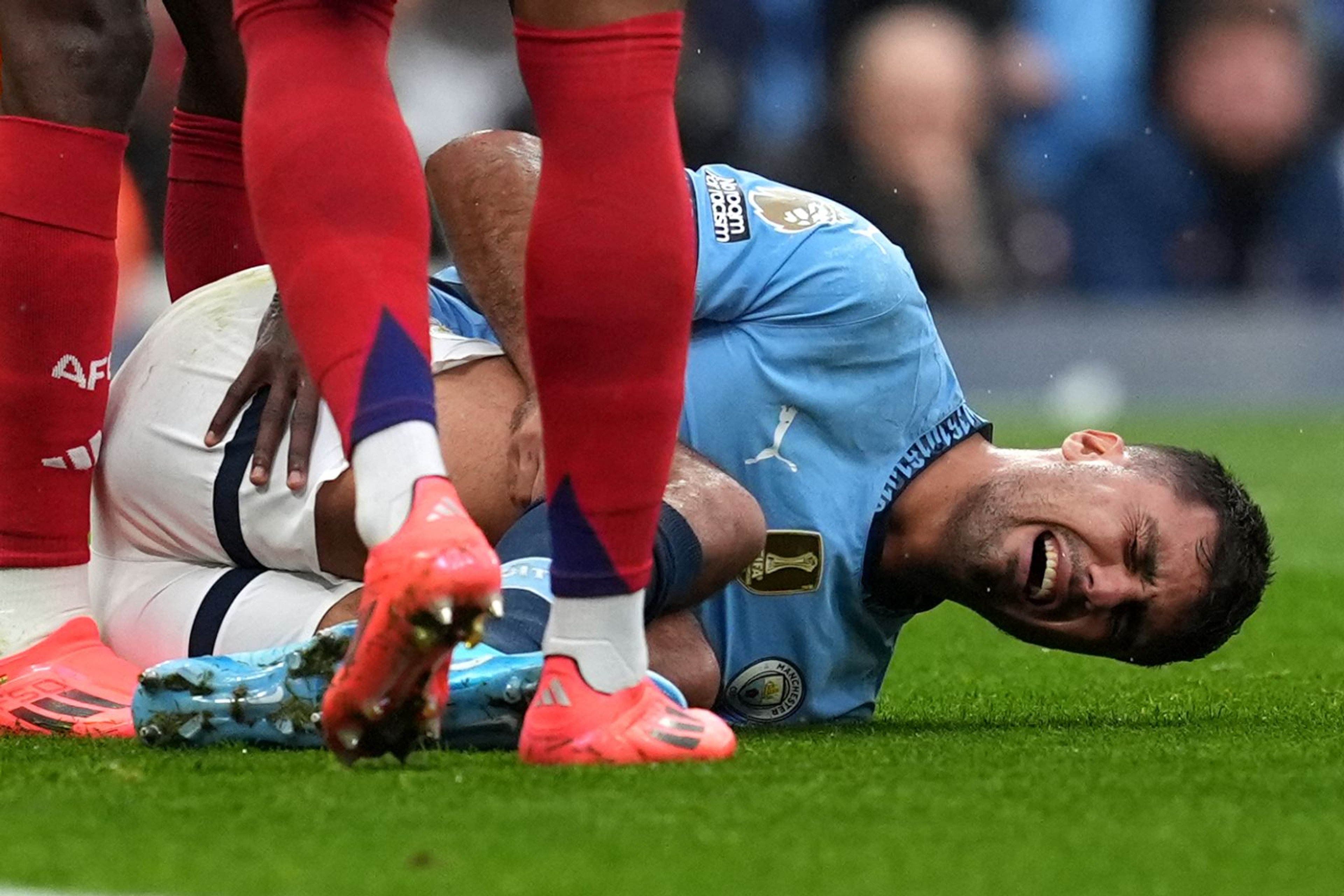 https://www.theguardian.com/football/2024/sep/23/rodri-could-miss-rest-of-season-due-to-acl-injury-suffered-against-arsenal