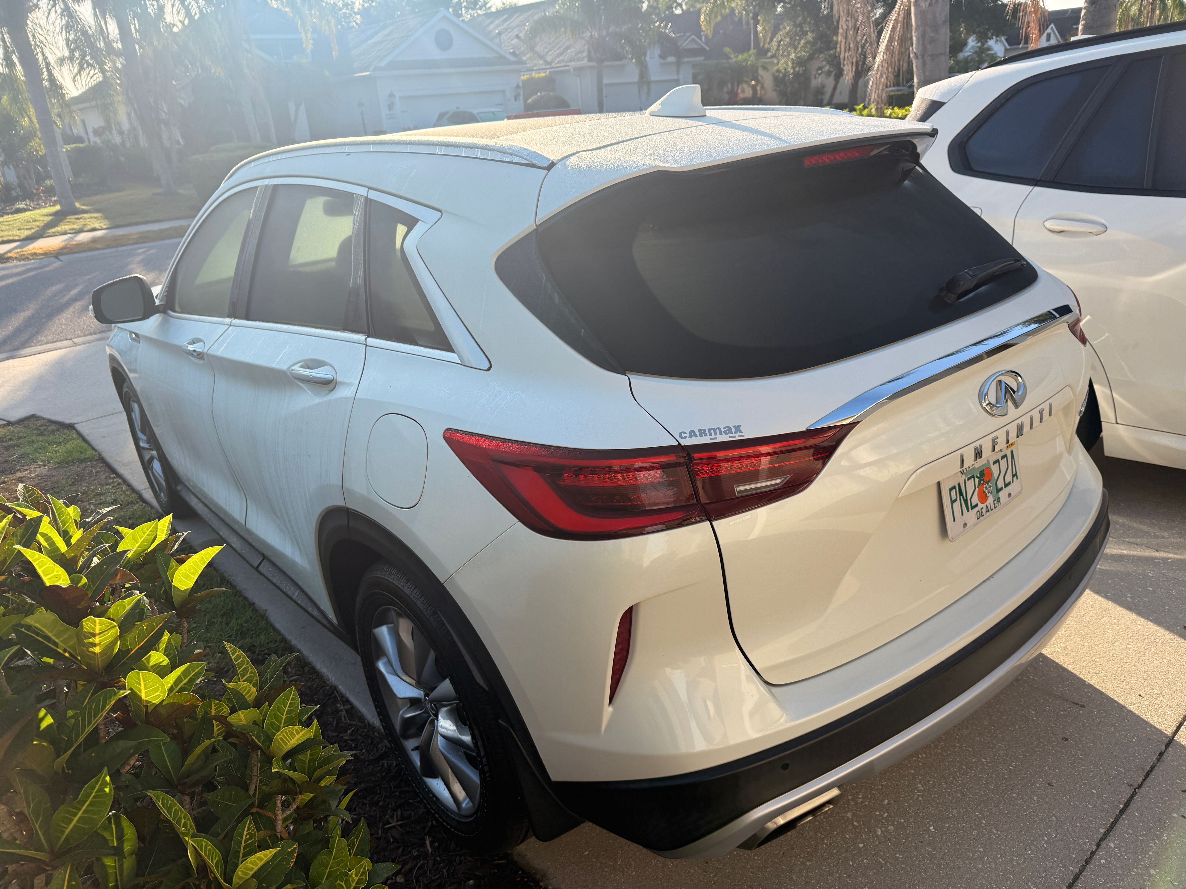 2022 INFINITI QX50 Black - Photo 4 of 10