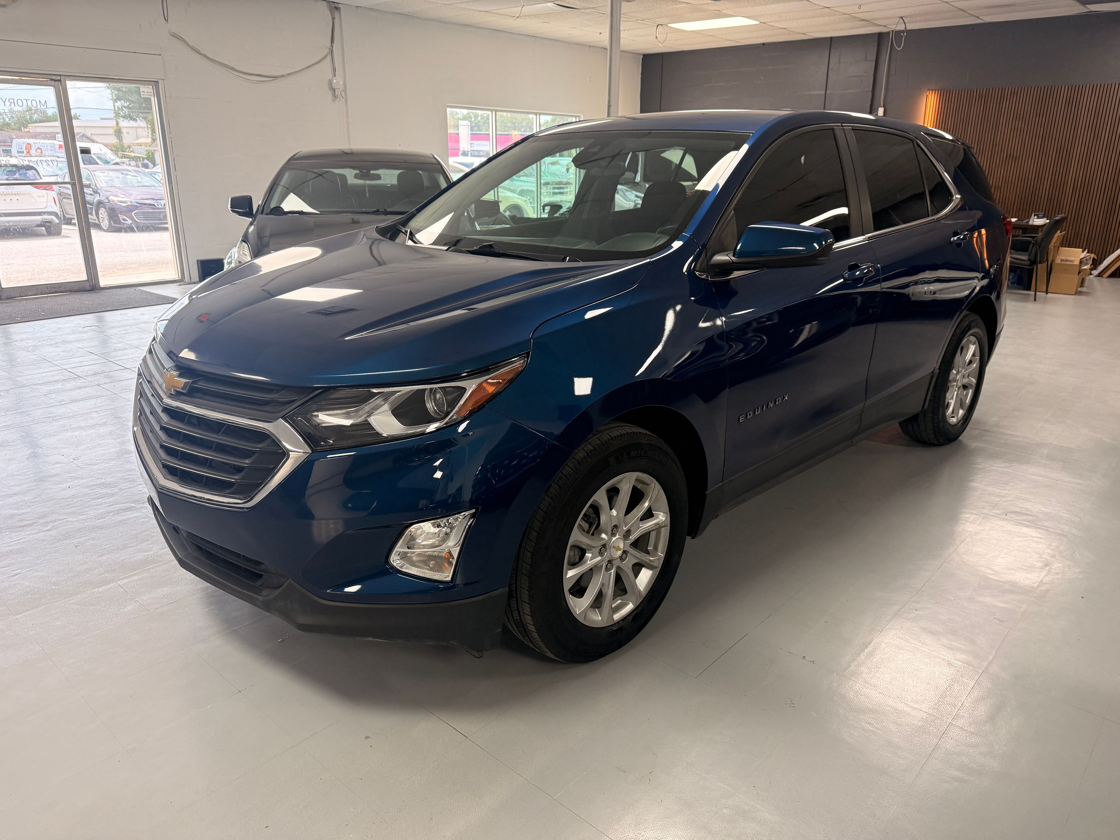 2021 Chevrolet Equinox Blue - Photo 1 of 7