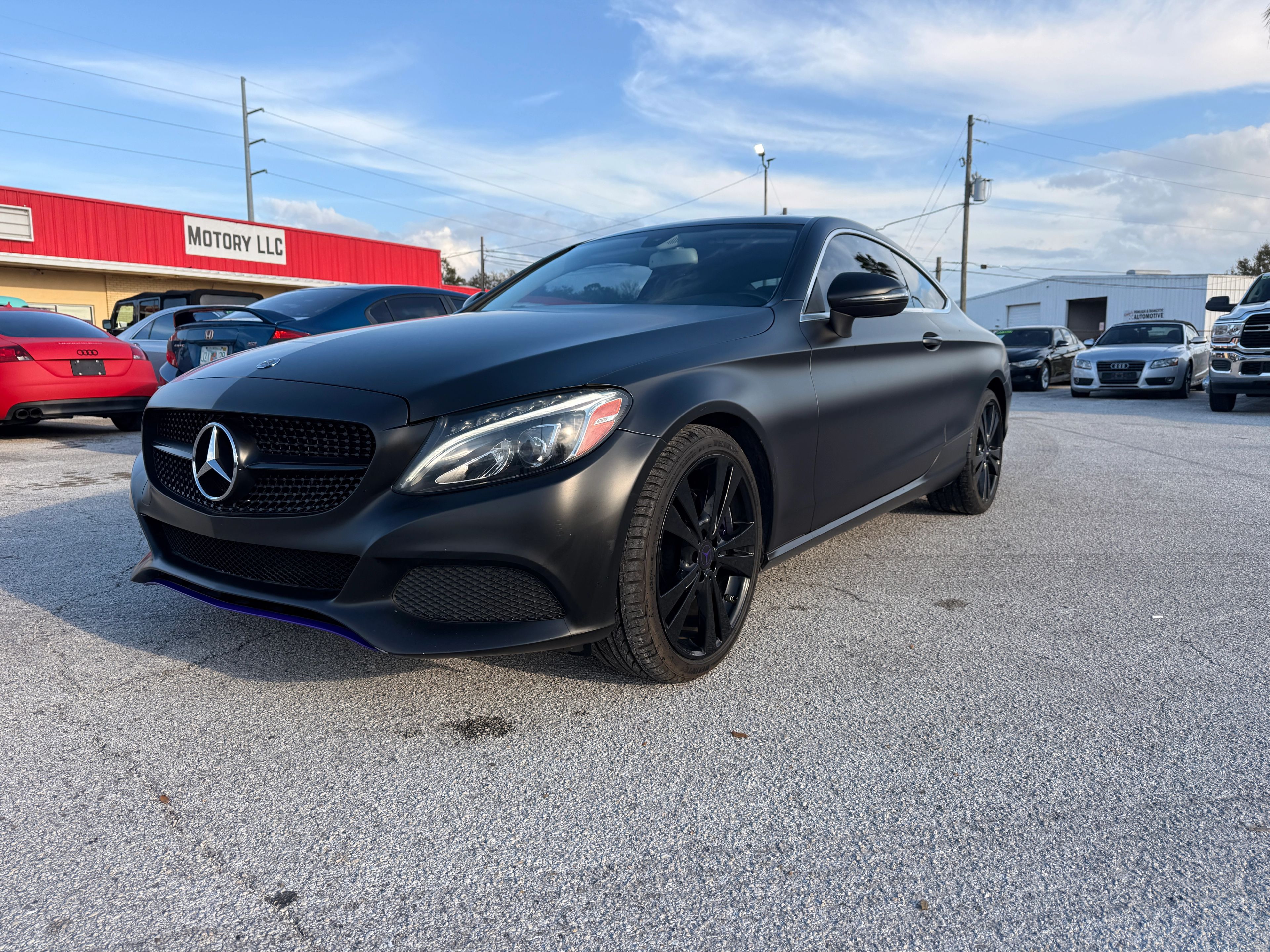 2017 Mercedes-Benz C-Class Black - Photo 2 of 8