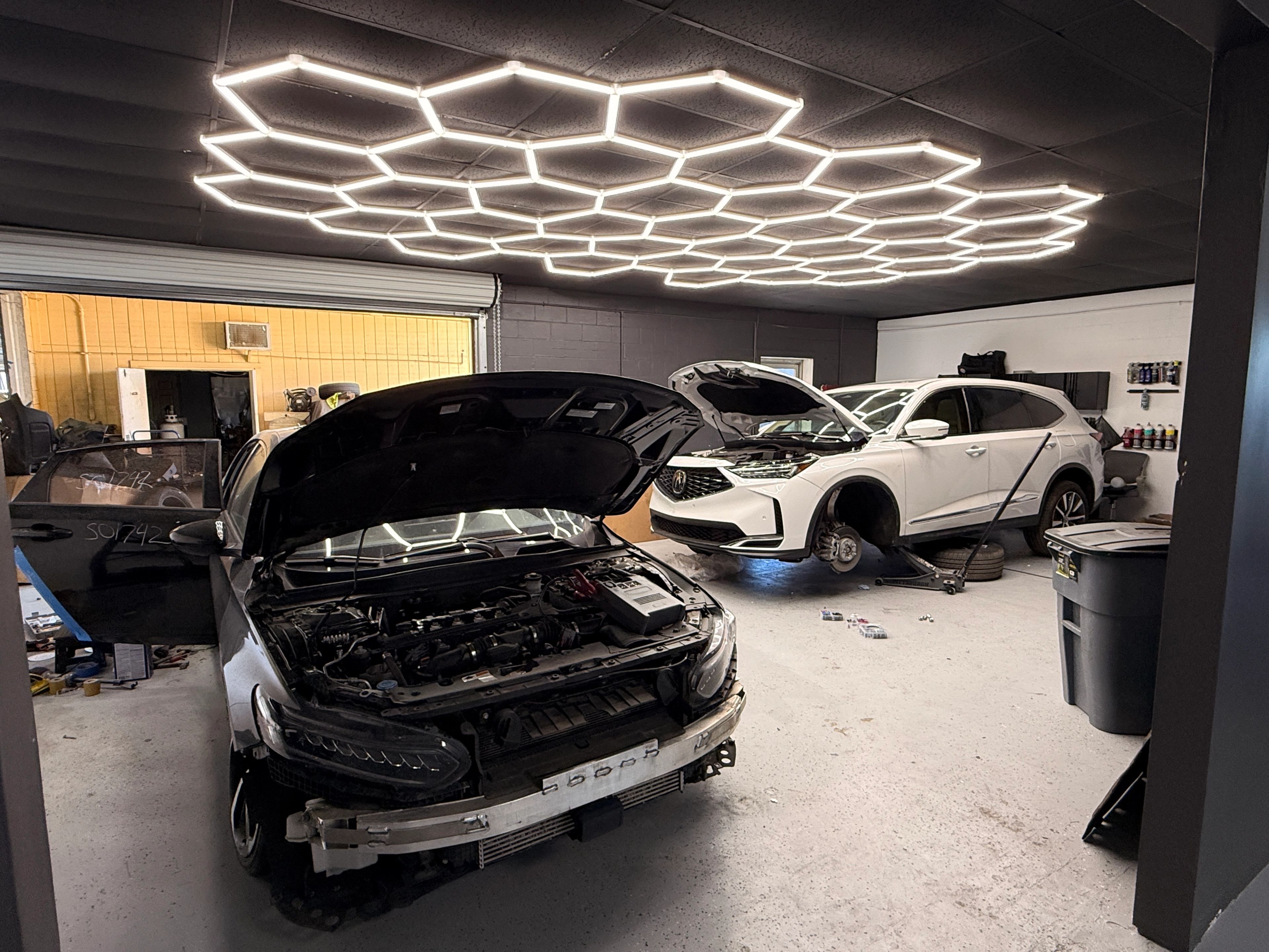 Premium auto showroom 2