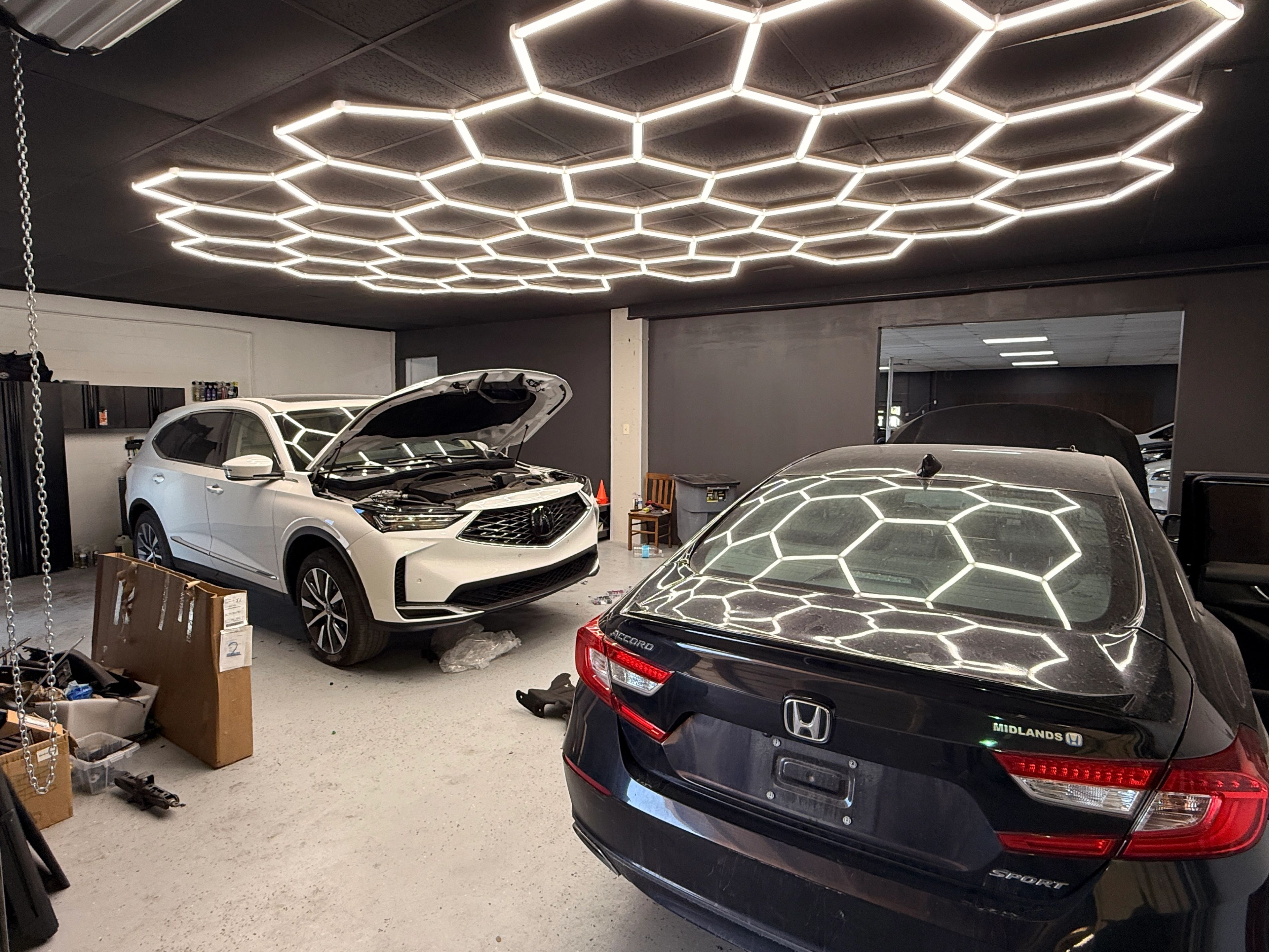 Premium auto showroom 3