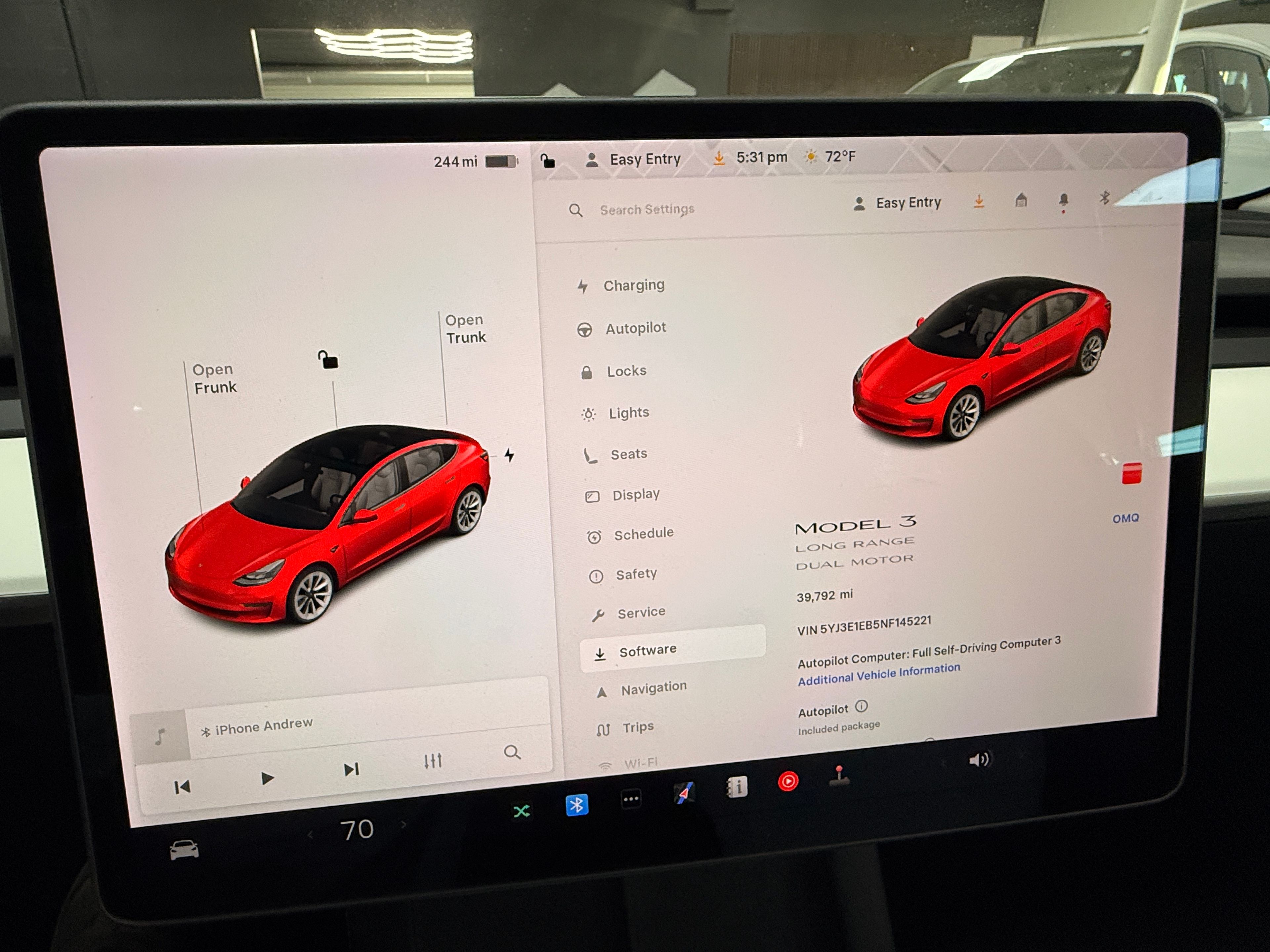 2022 Tesla Model 3 Red - Photo 8 of 8