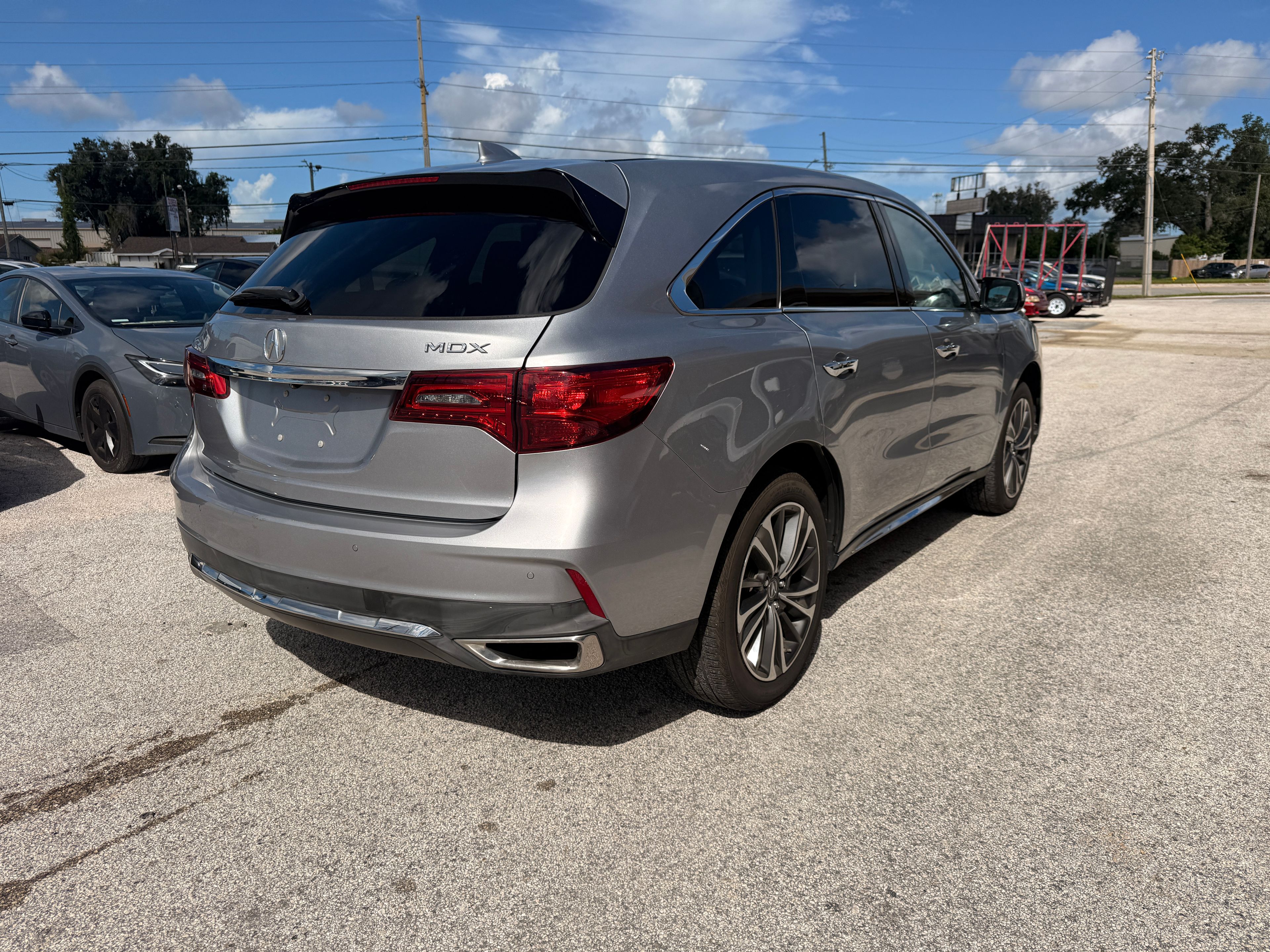2020 ACURA MDX Silver - Photo 3 of 7