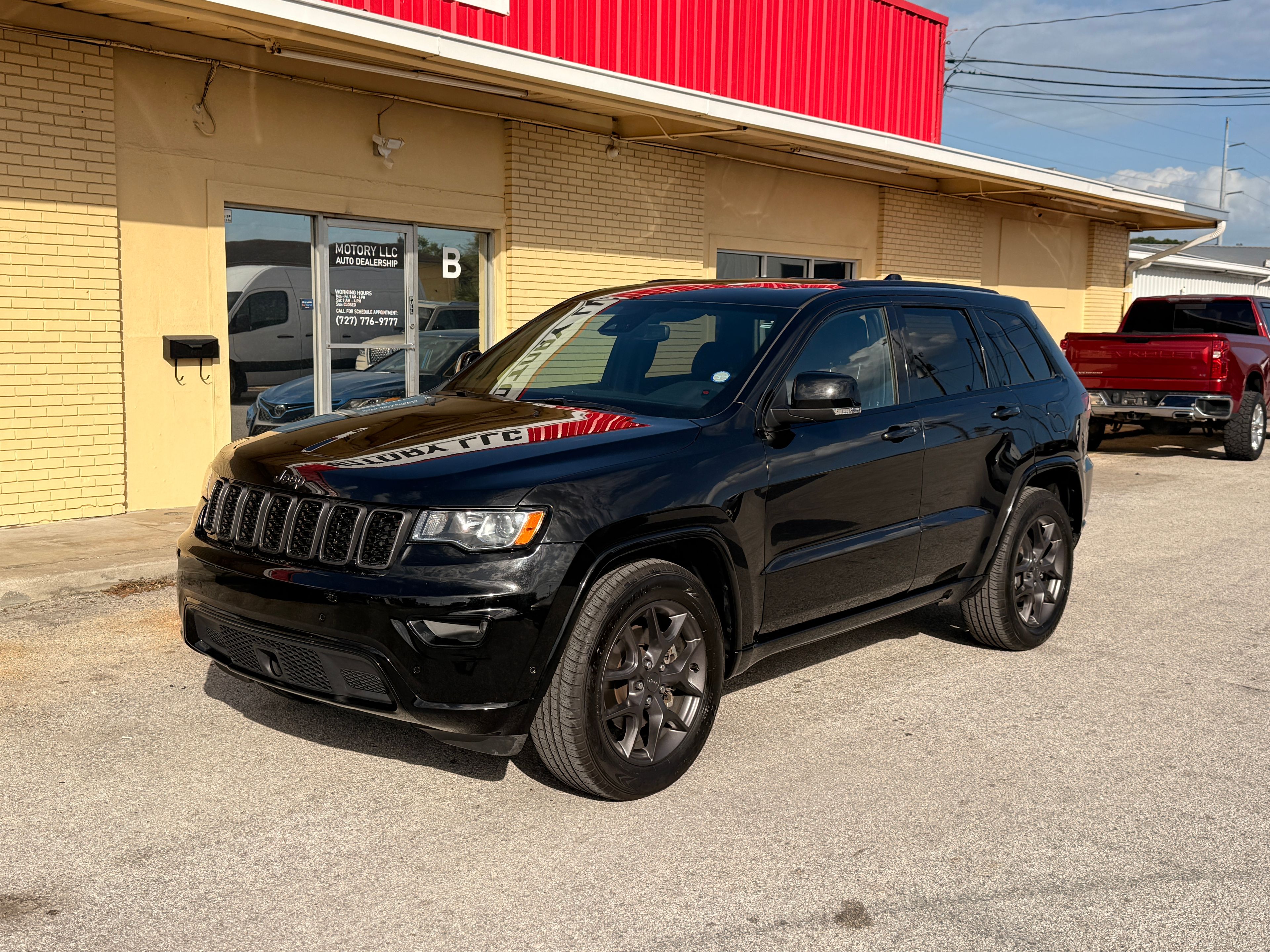 2021 Jeep Grand Cherokee Black - Photo 1 of 7
