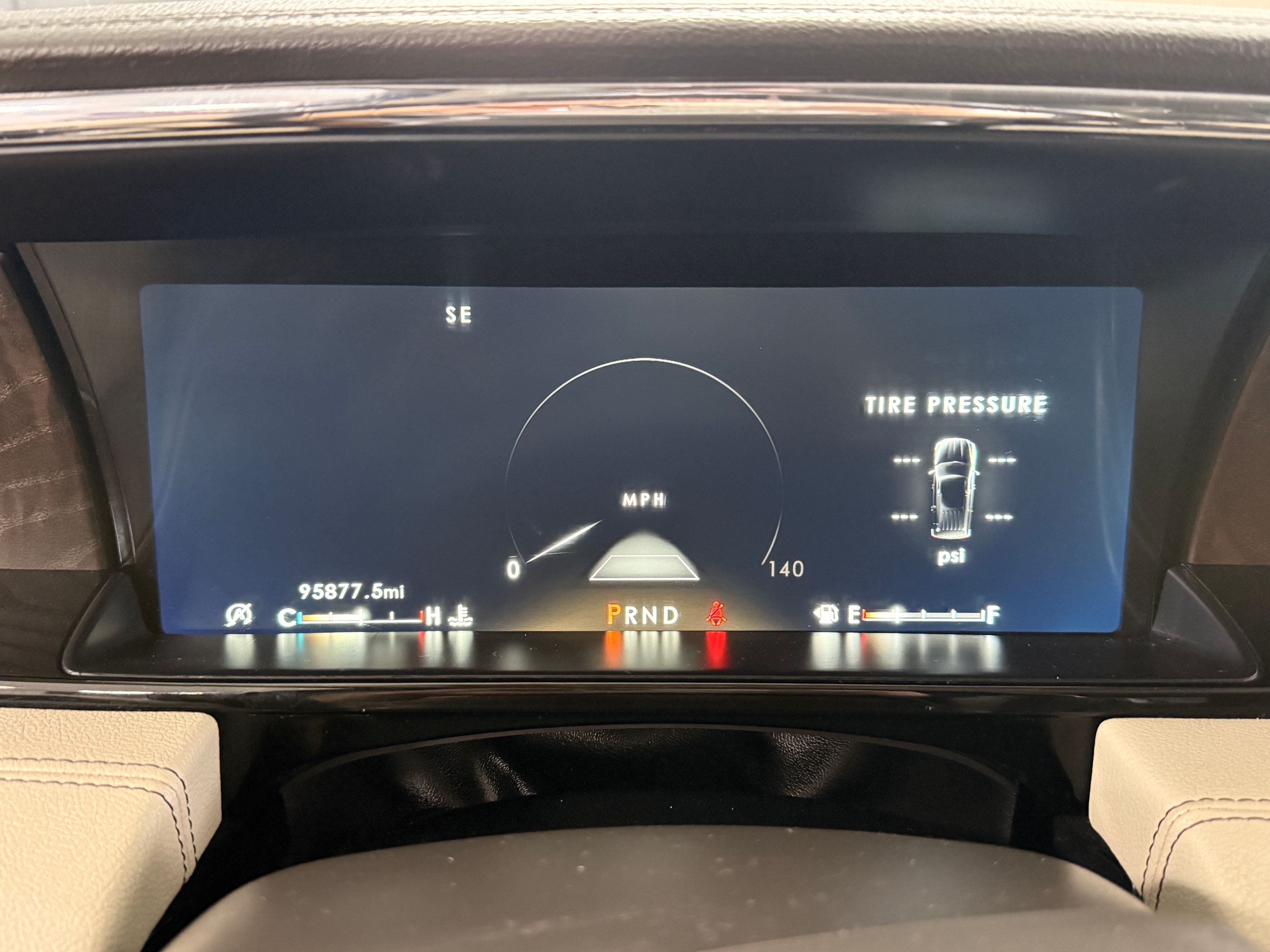 2018 LINCOLN Navigator L Beige - Photo 10 of 10