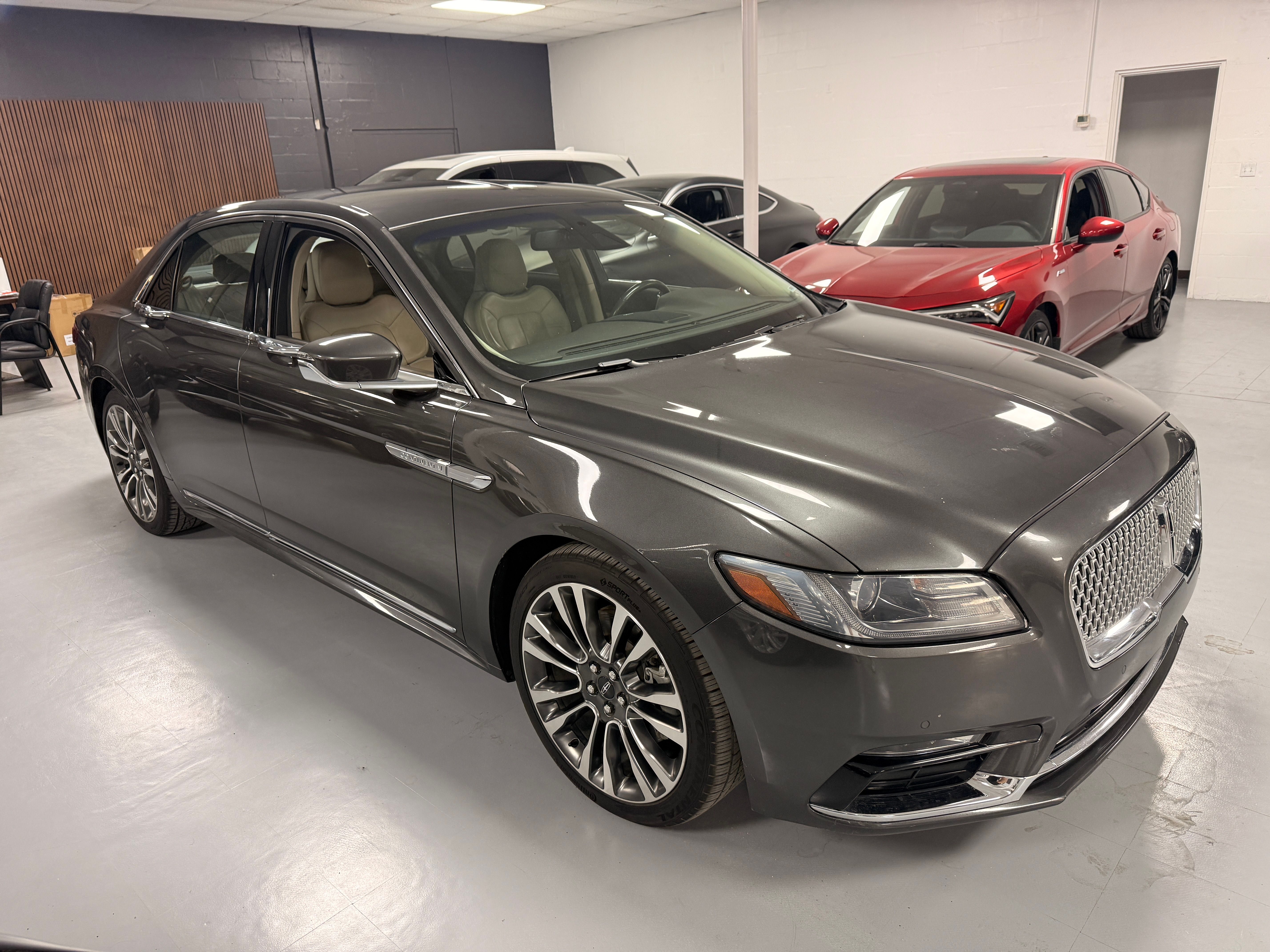 2017 Lincoln Continental Select