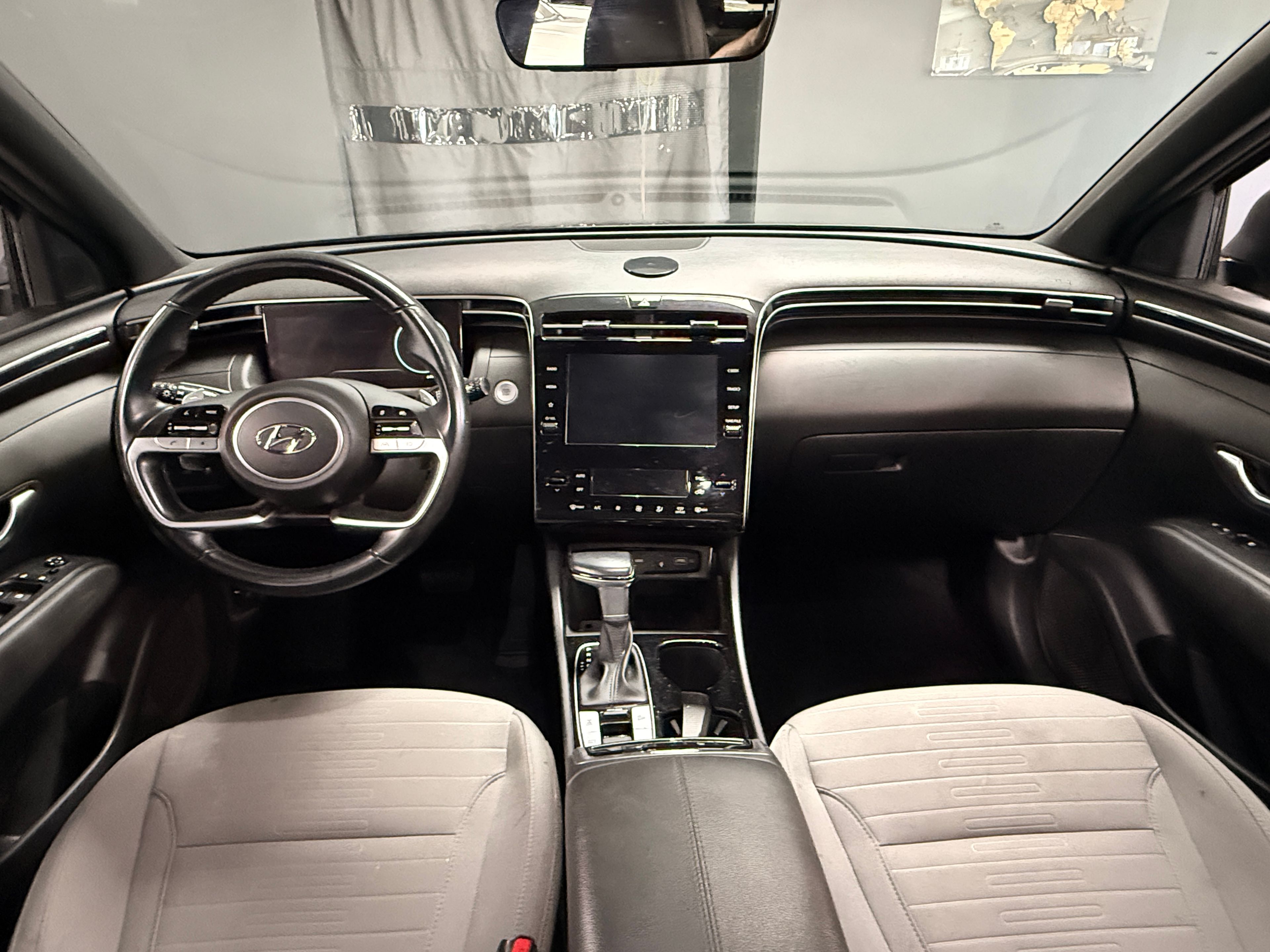 2022 Hyundai Santa Cruz Black - Photo 6 of 7