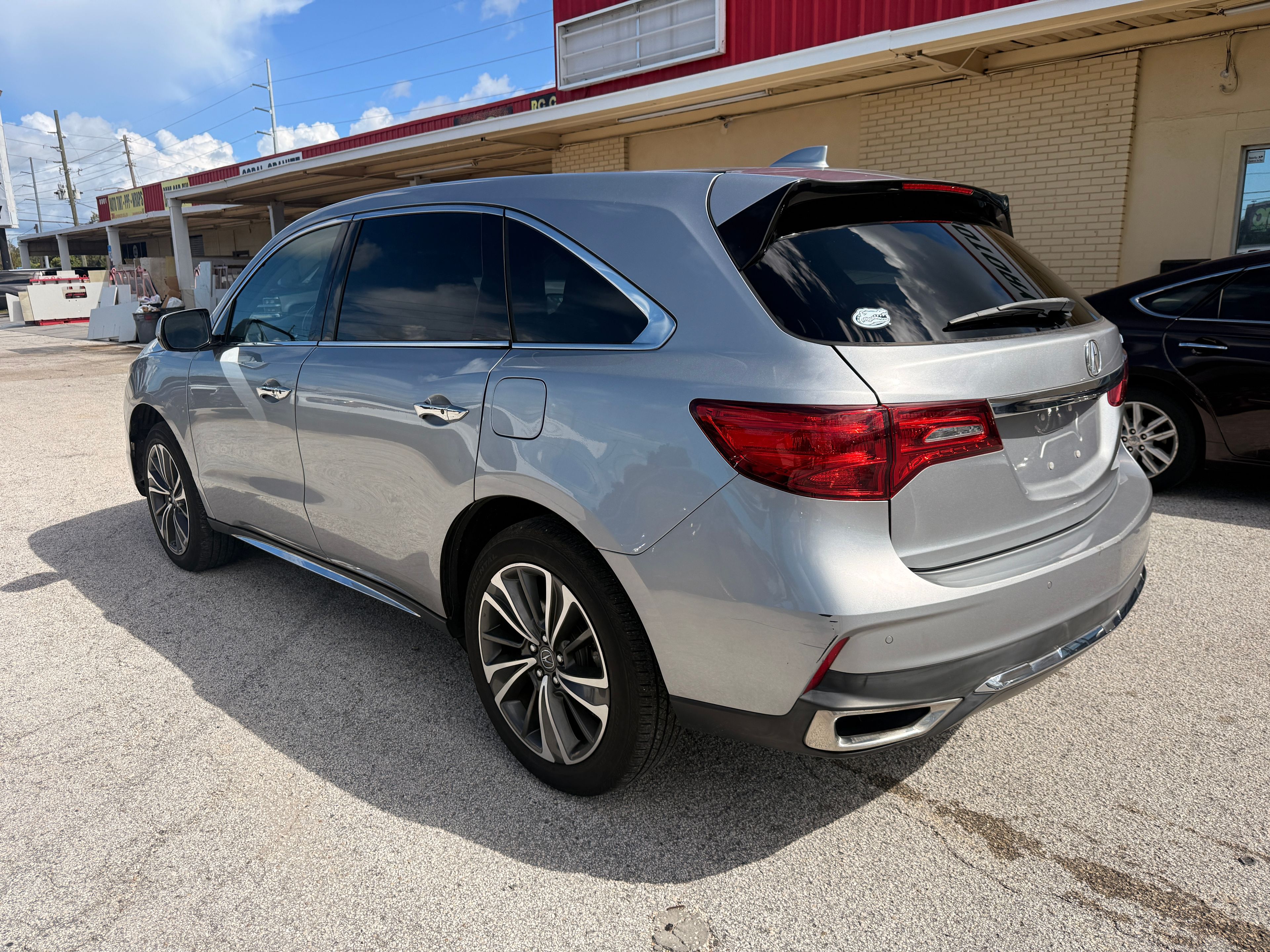 2020 ACURA MDX Silver - Photo 4 of 7