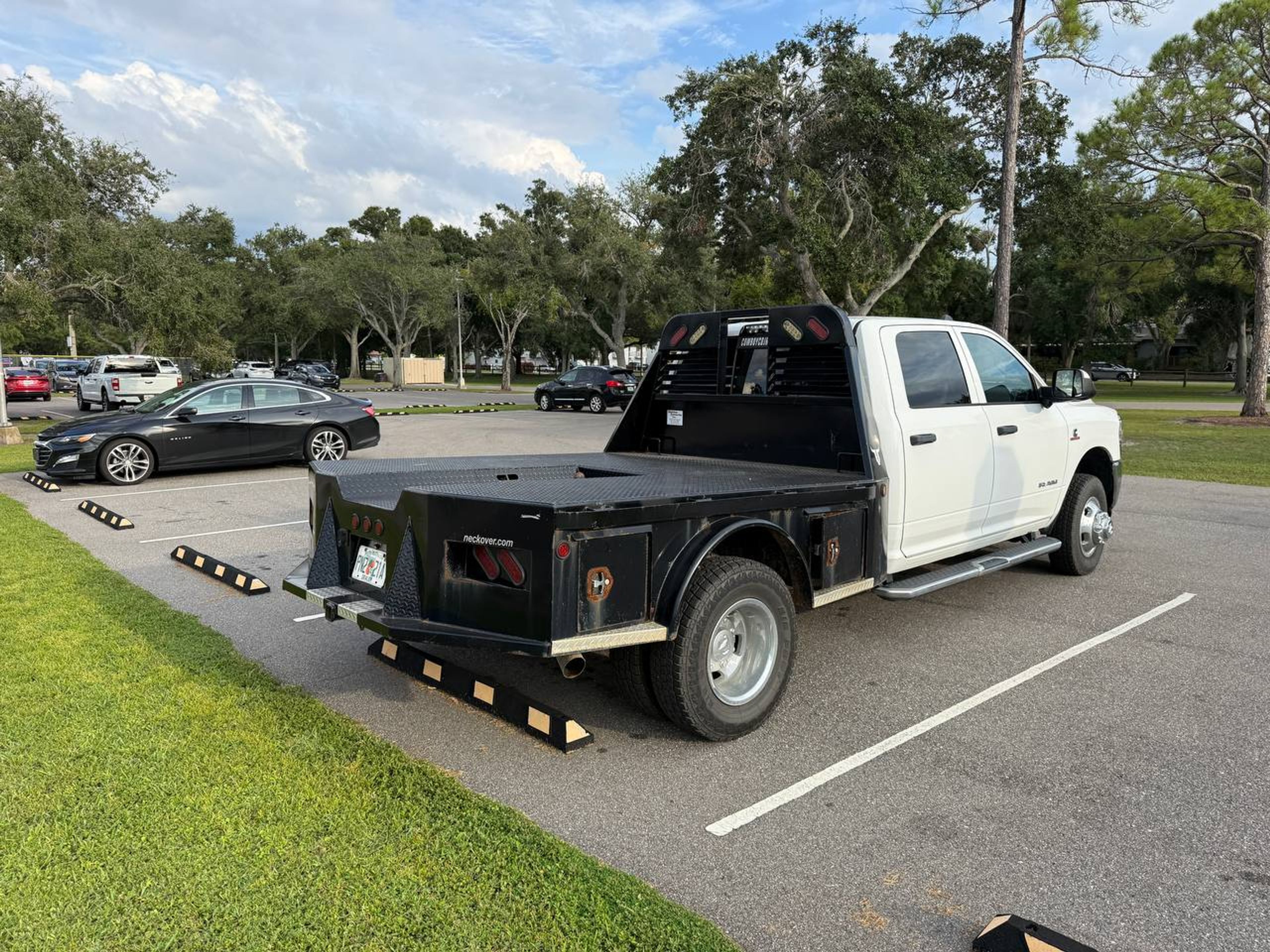 2020 Ram 3500 White - Photo 4 of 7
