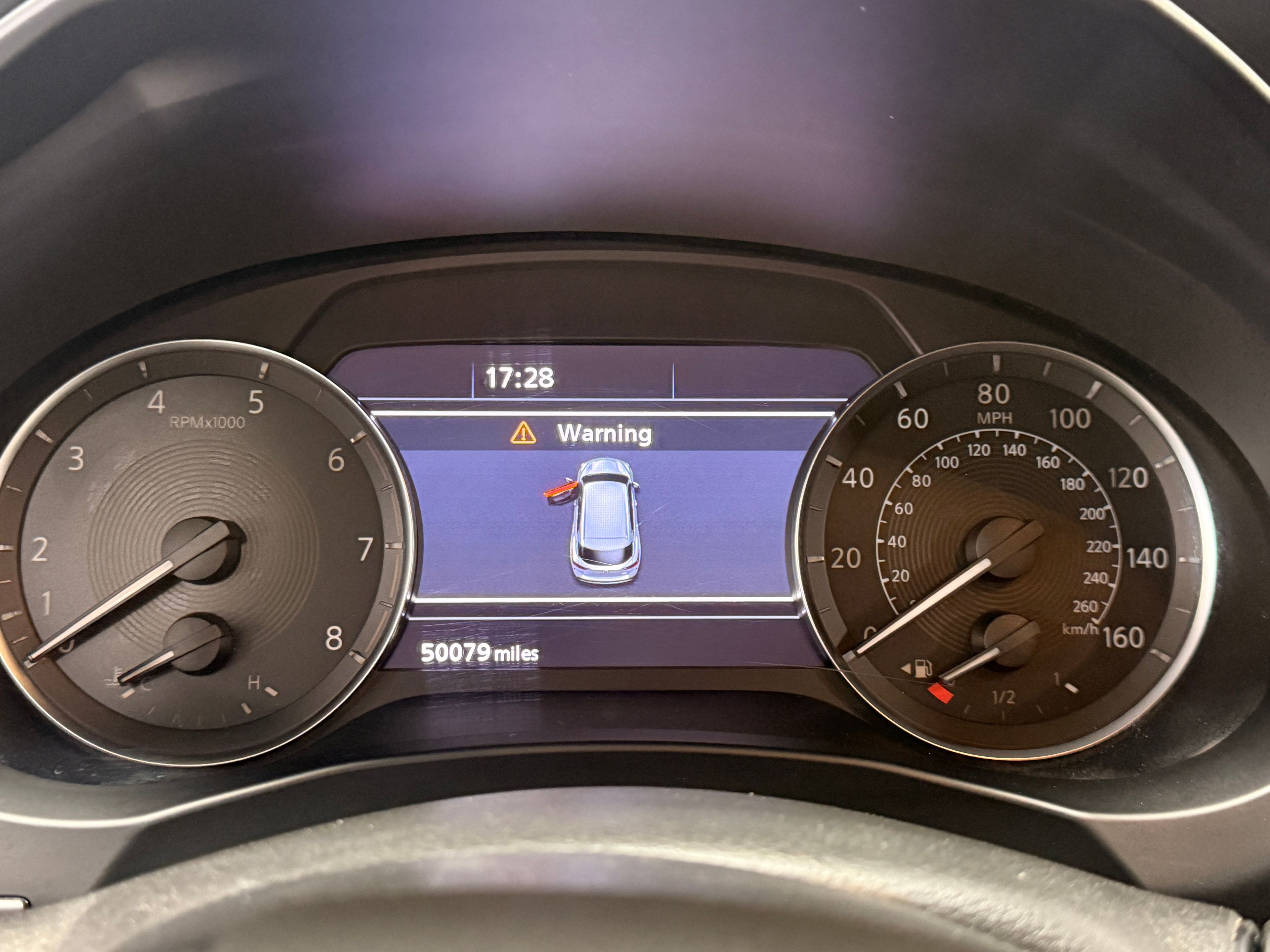 2021 INFINITI QX50 White - Photo 7 of 7