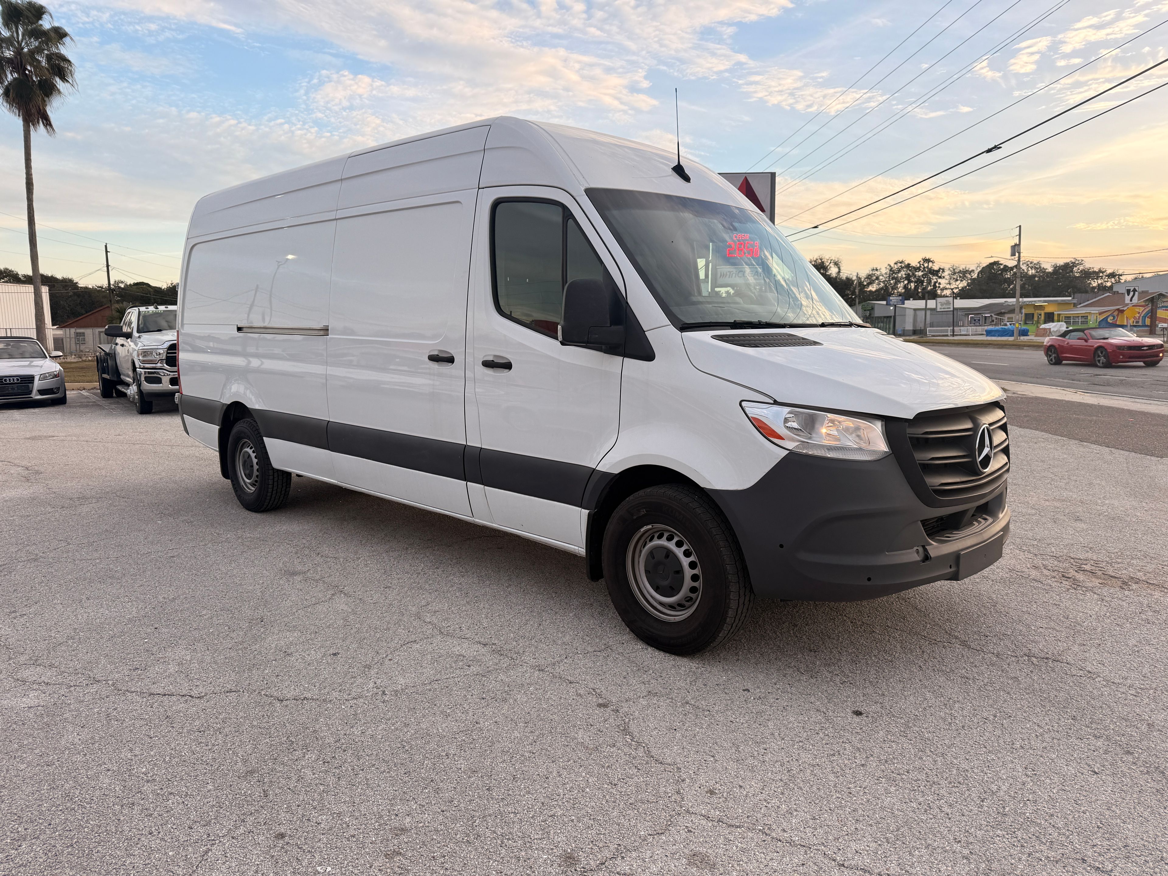 2023 Mercedes-Benz Sprinter Black - Photo 2 of 7
