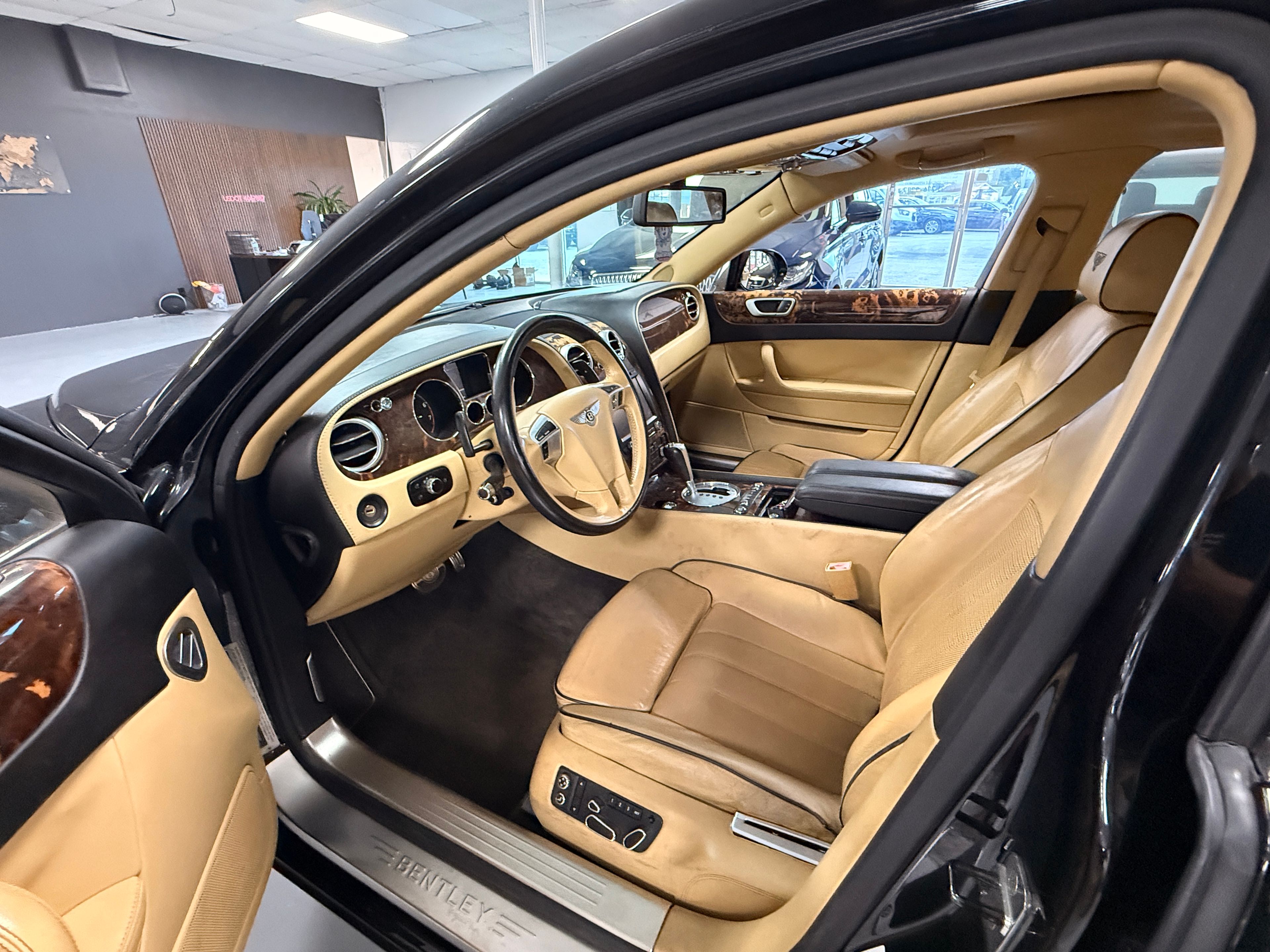 2013 BENTLEY Continental Black - Photo 6 of 7