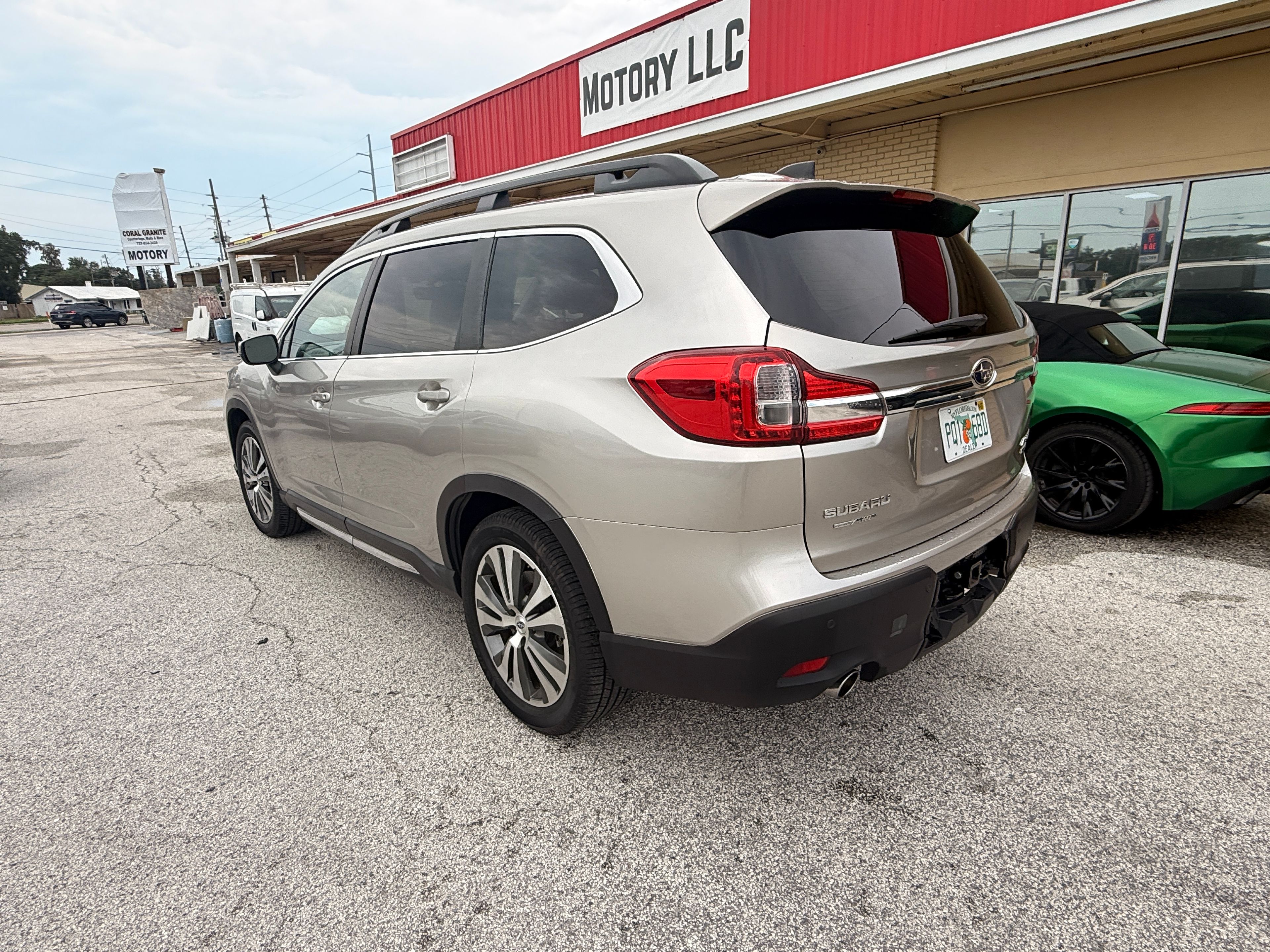 2019 Subaru Ascent - Photo 4 of 8