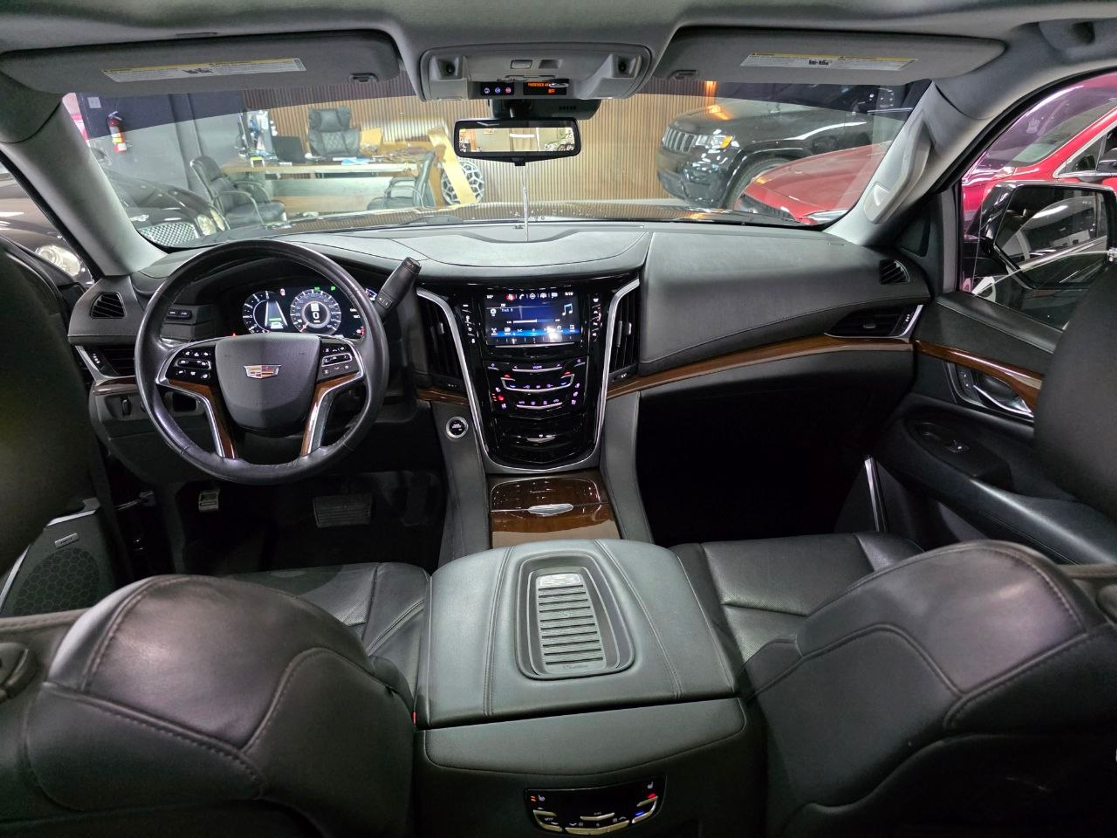 2020 CADILLAC Escalade Black - Photo 6 of 12