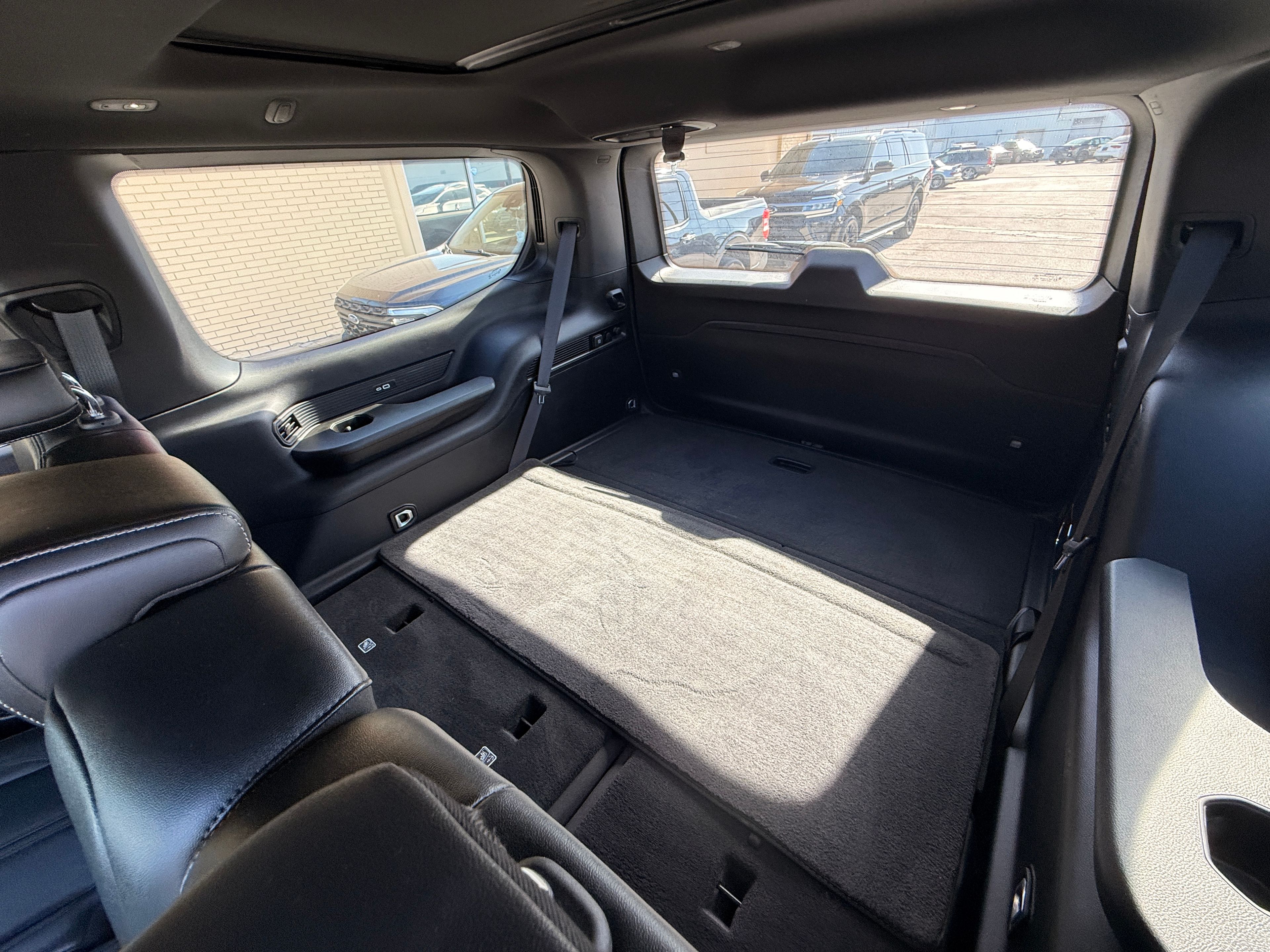 2023 Jeep Wagoneer Black - Photo 7 of 8