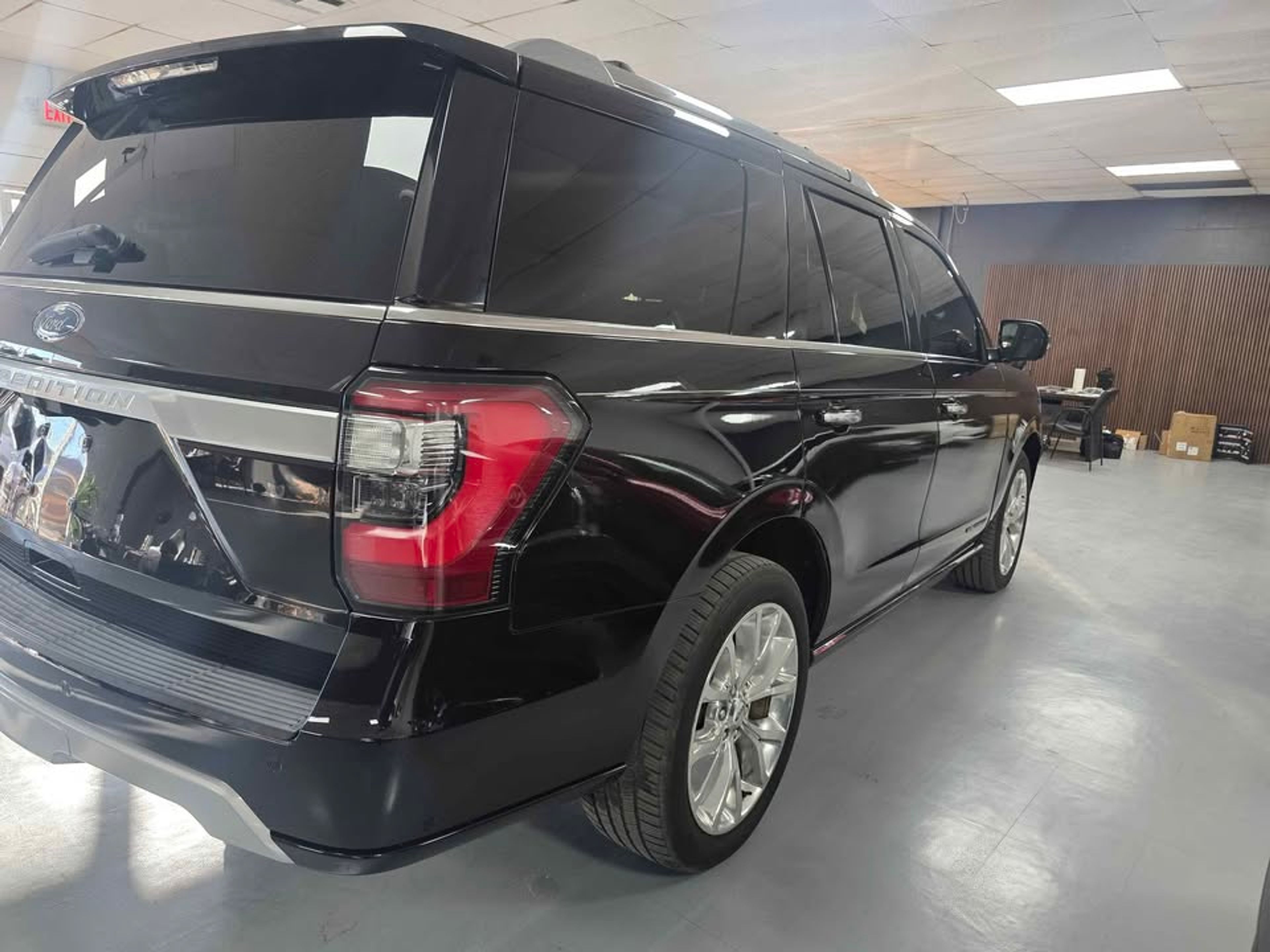 2019 Ford Expedition Black - Photo 1 of 8