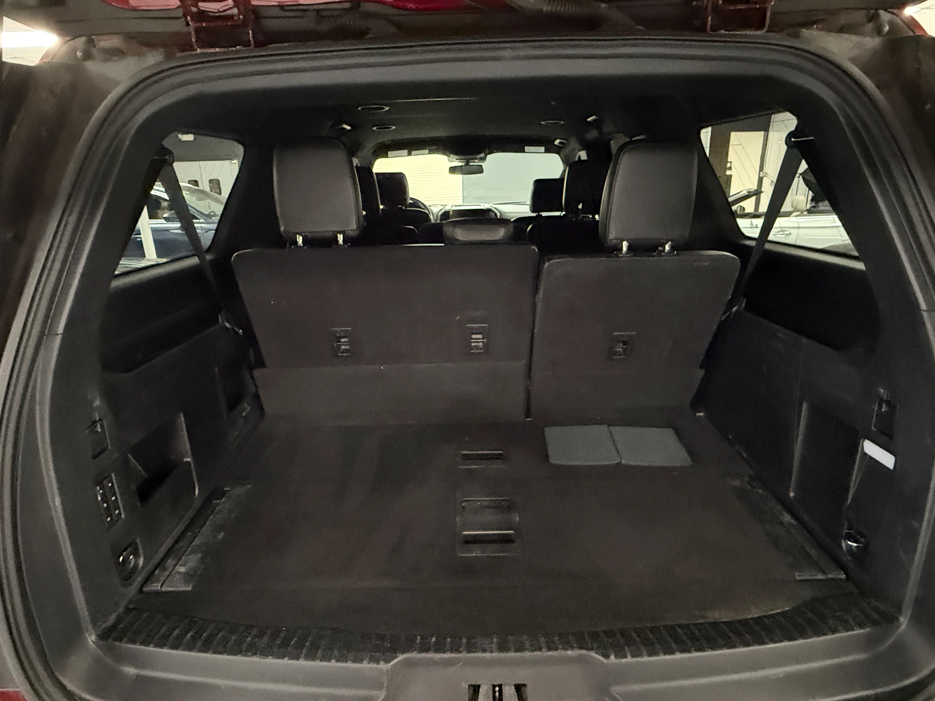 2019 Ford Expedition MAX Beige - Photo 6 of 10