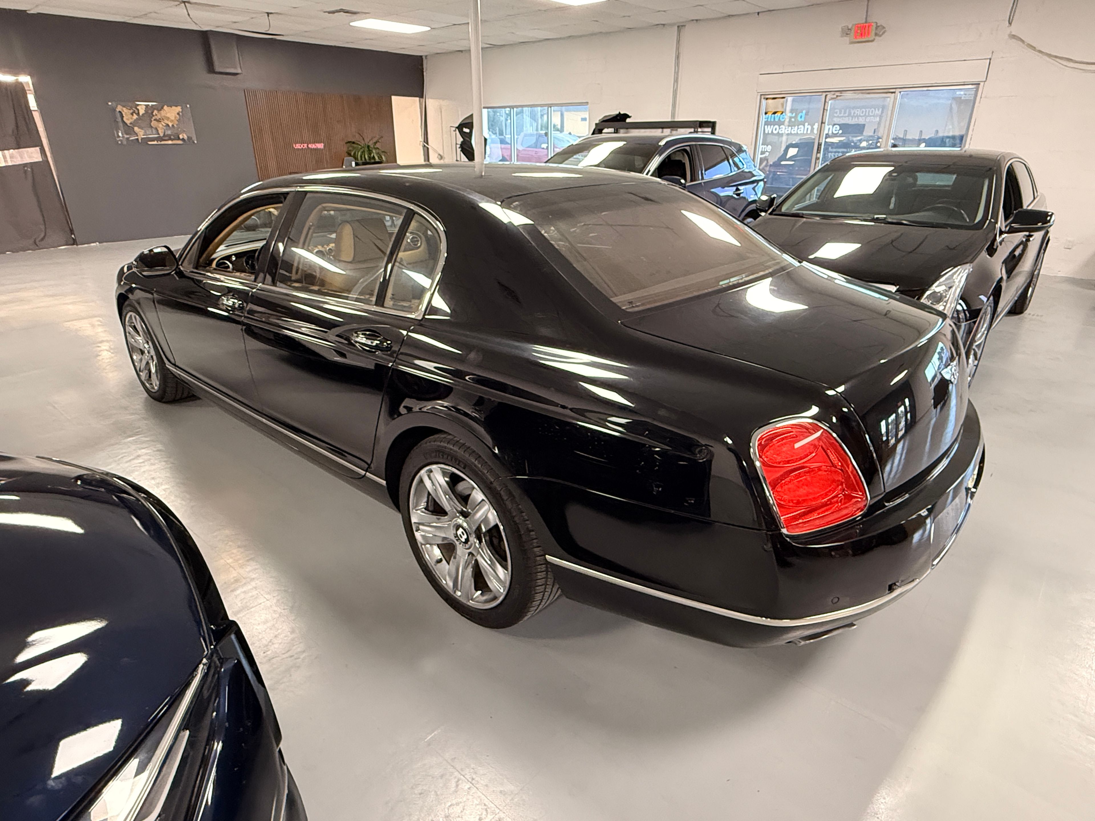 2013 BENTLEY Continental Black - Photo 3 of 7