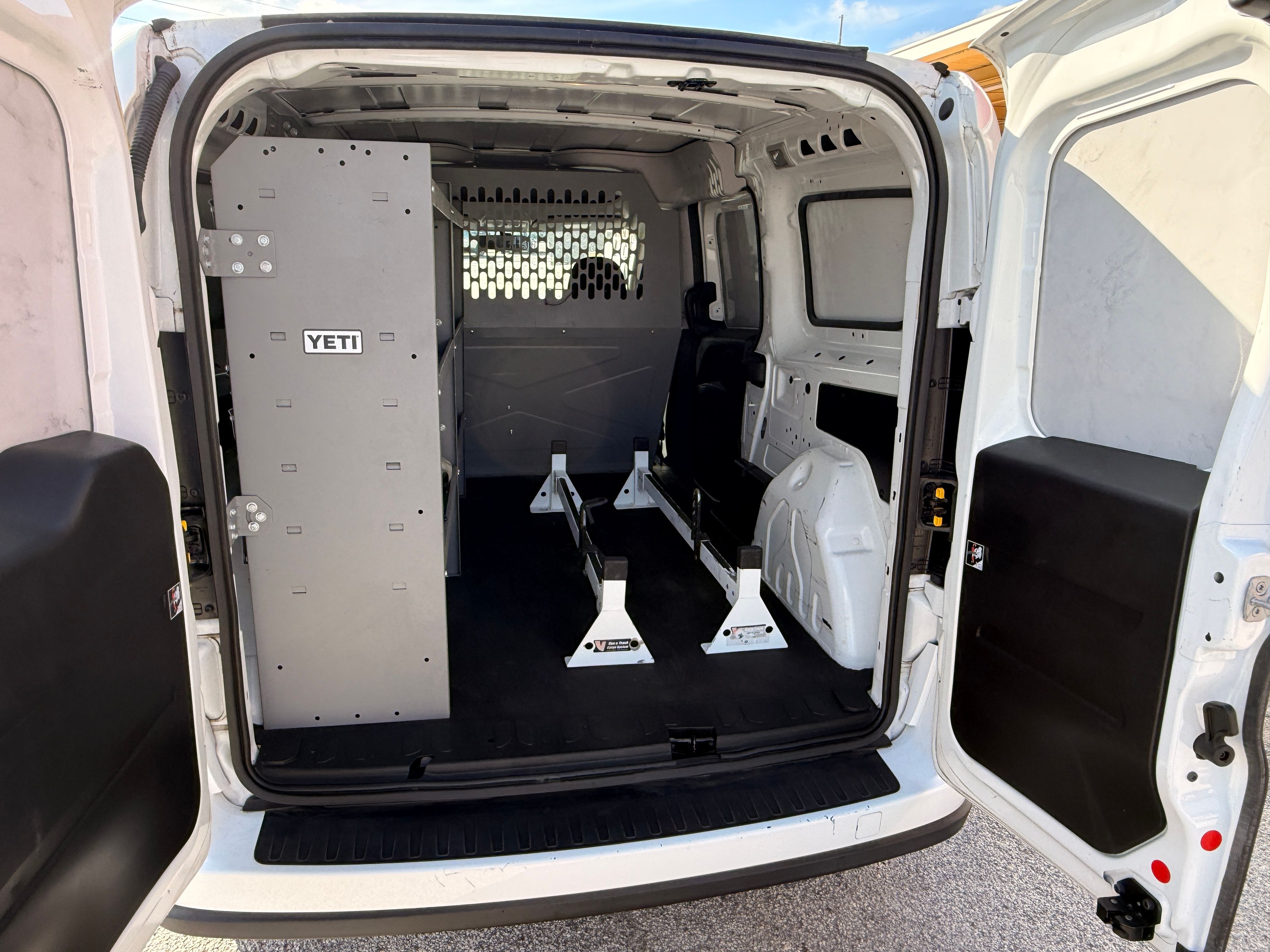 2022 Ram Promaster City White - Photo 7 of 8
