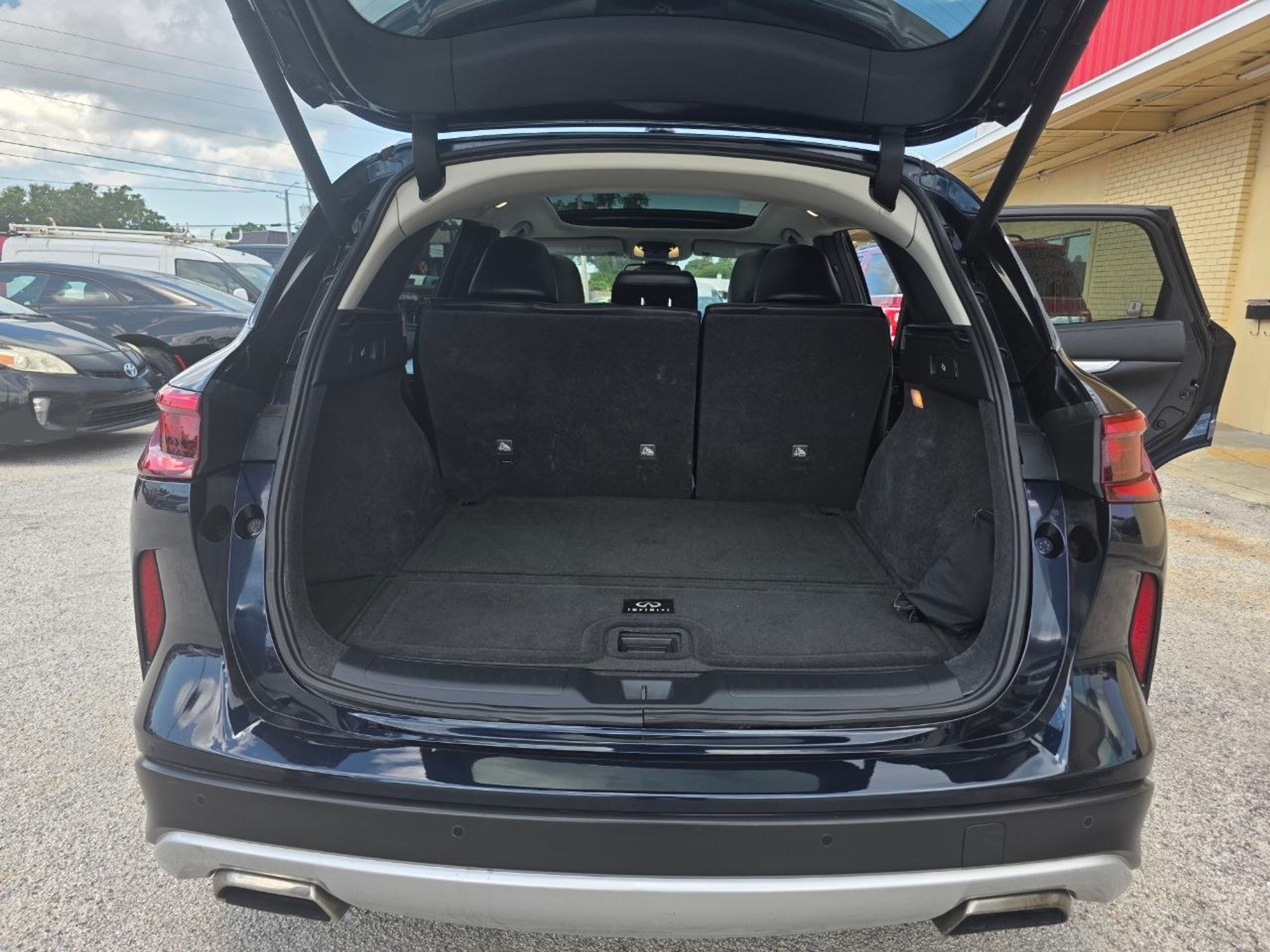 2023 Hyundai Tucson Black - Photo 6 of 12