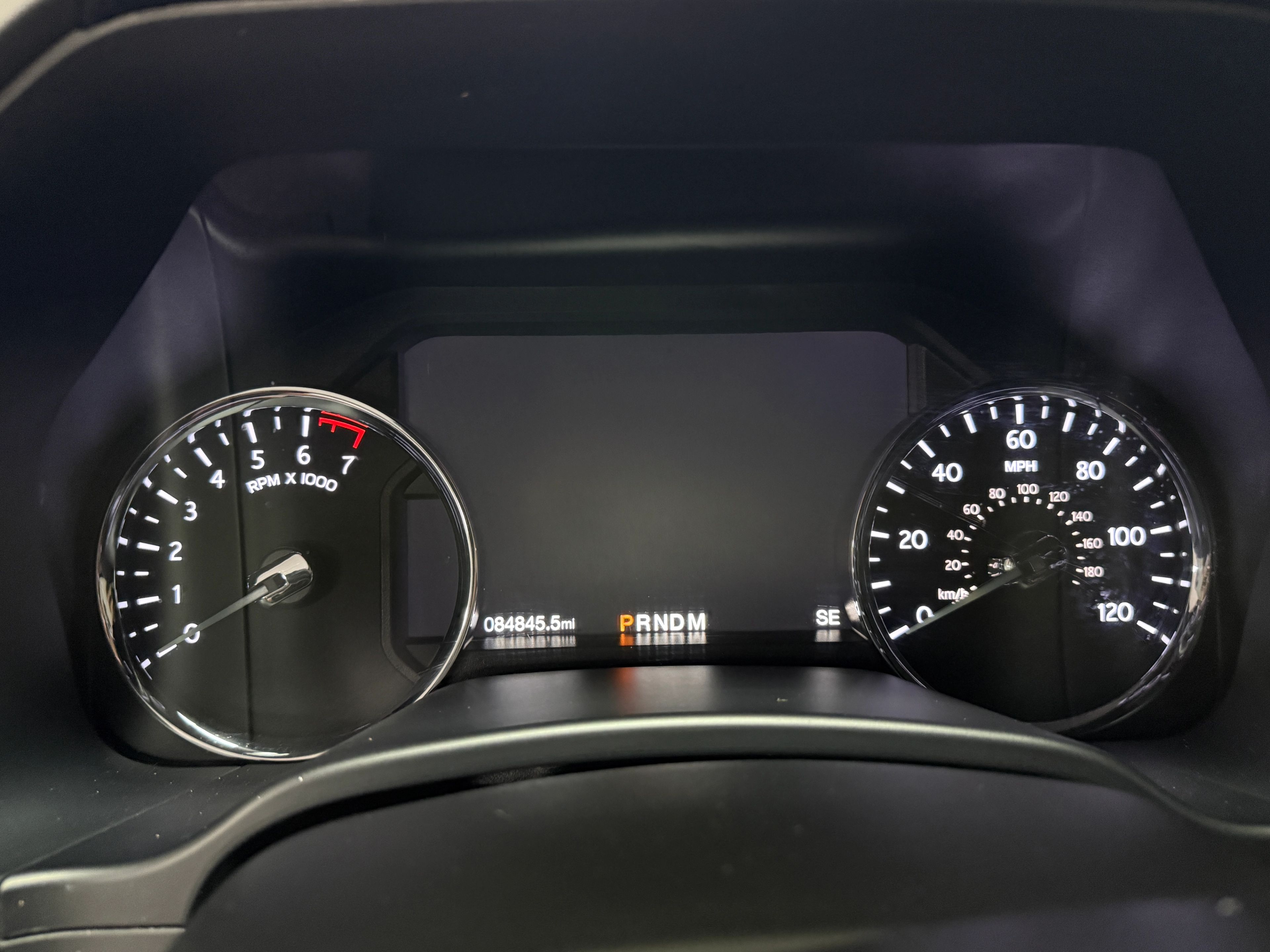 2019 Ford Expedition MAX Beige - Photo 7 of 10