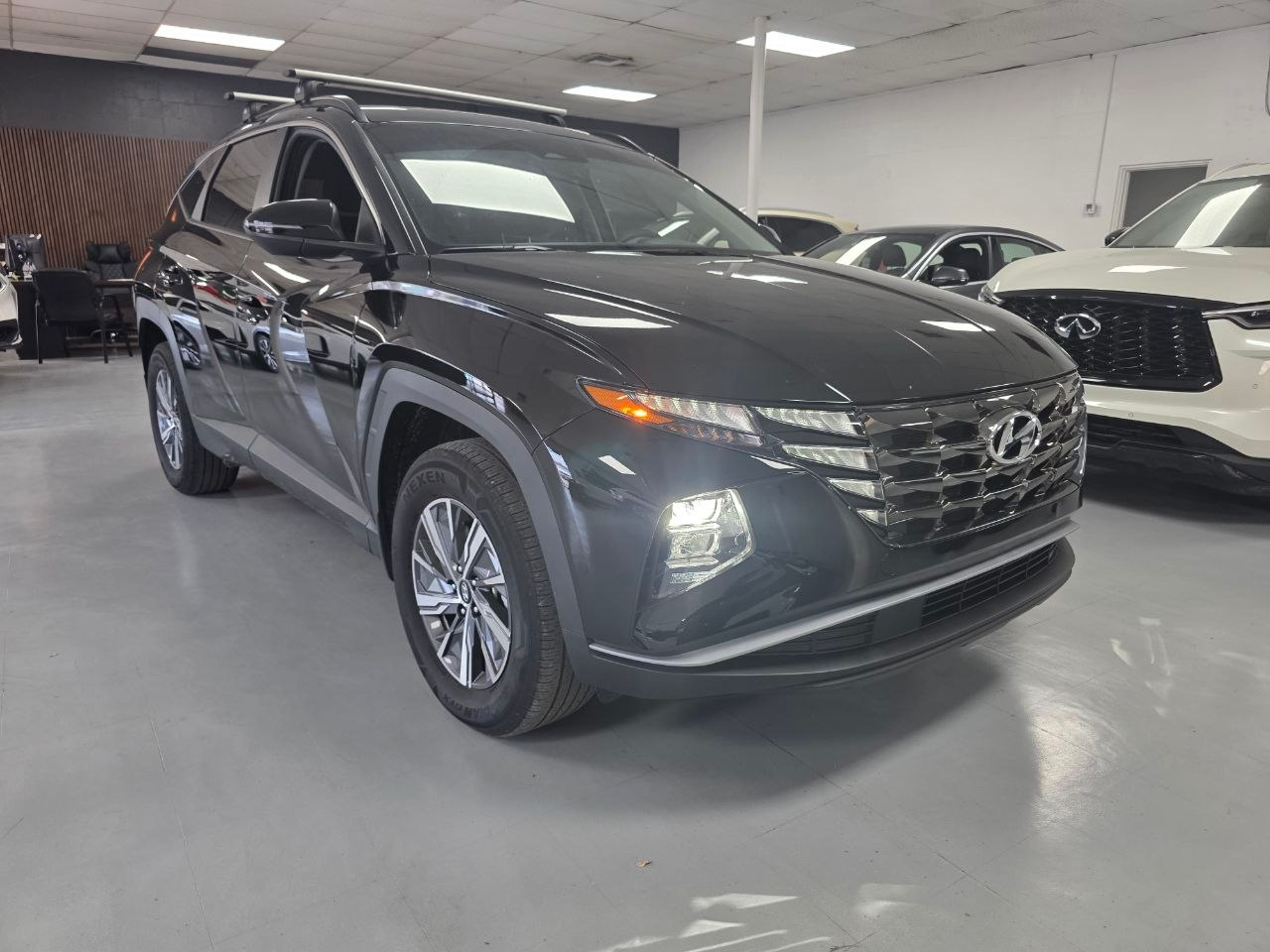 2023 Hyundai Tucson Black - Photo 1 of 12