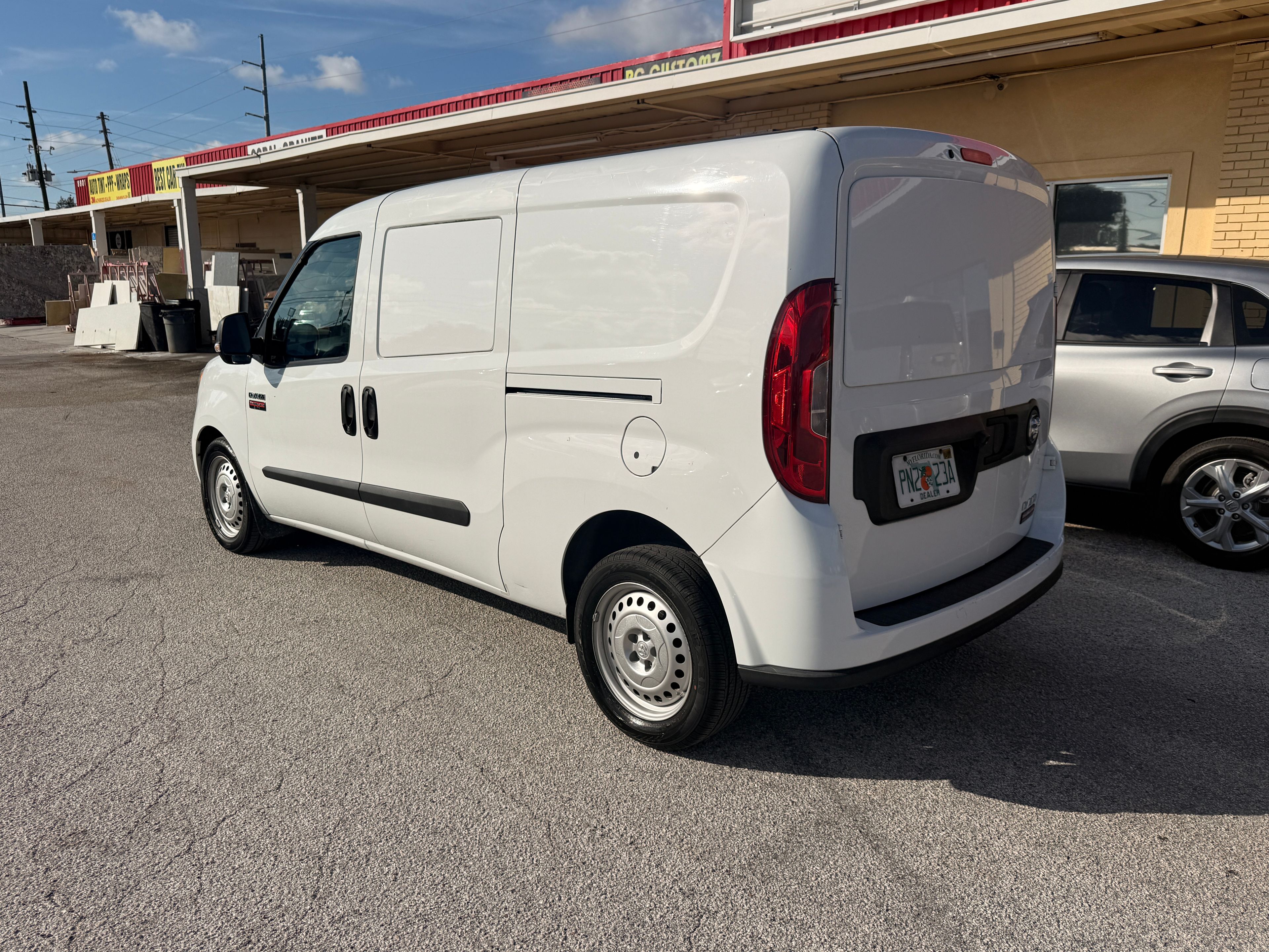 2022 Ram Promaster City White - Photo 4 of 8