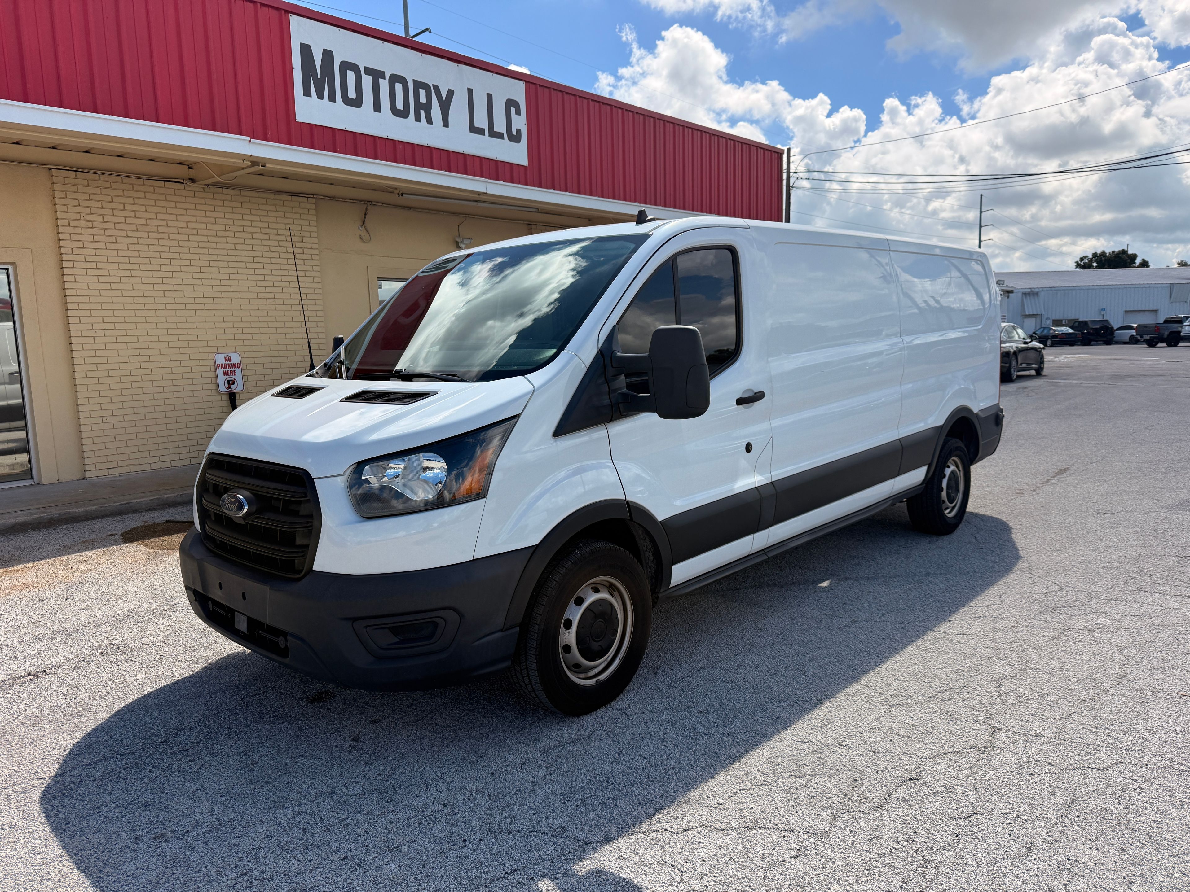 2020 Ford Transit White - Photo 1 of 8