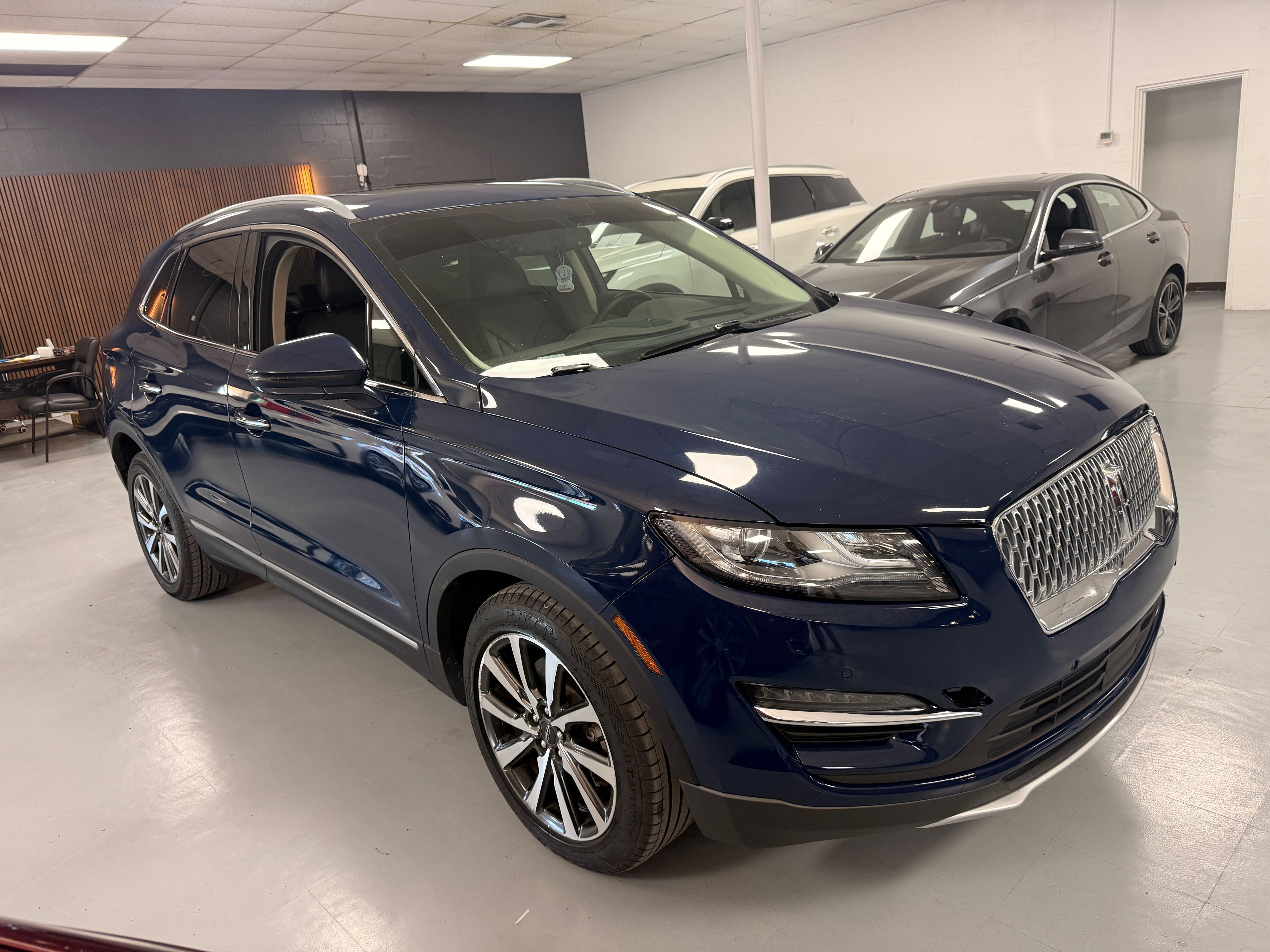 2019 LINCOLN MKC Blue - Photo 2 of 7