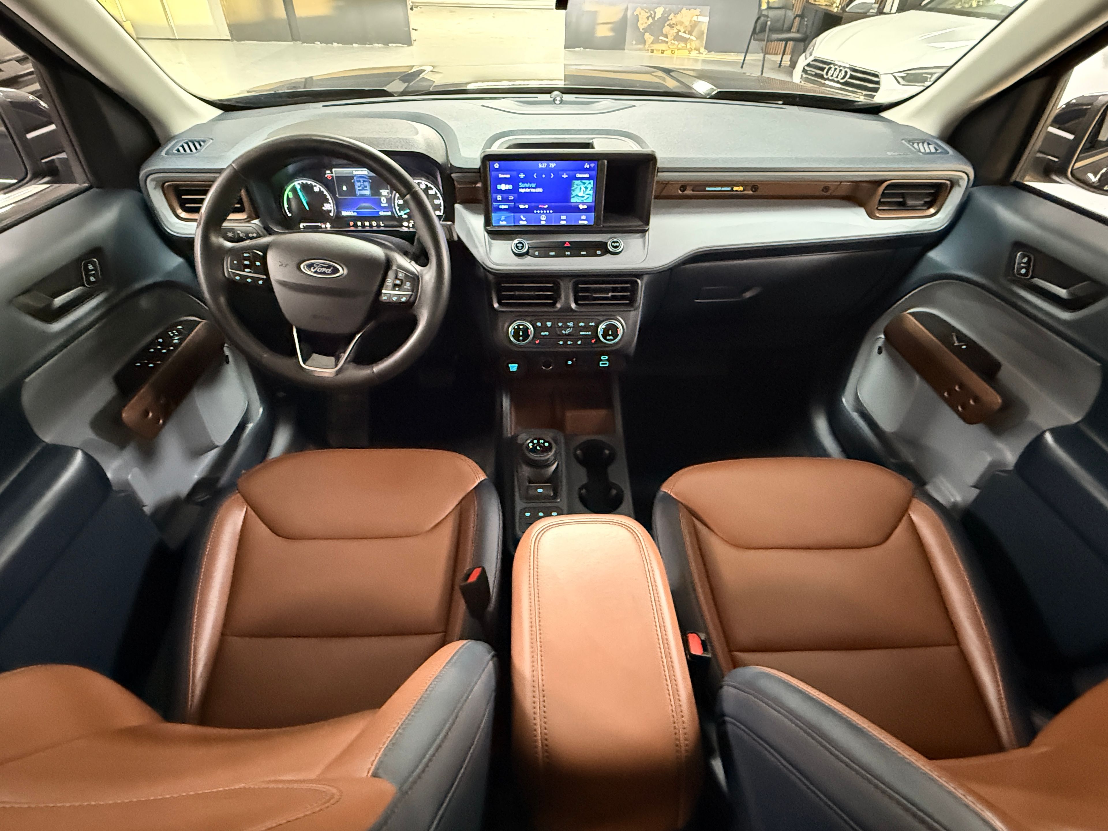 2023 Ford Maverick Brown - Photo 7 of 9