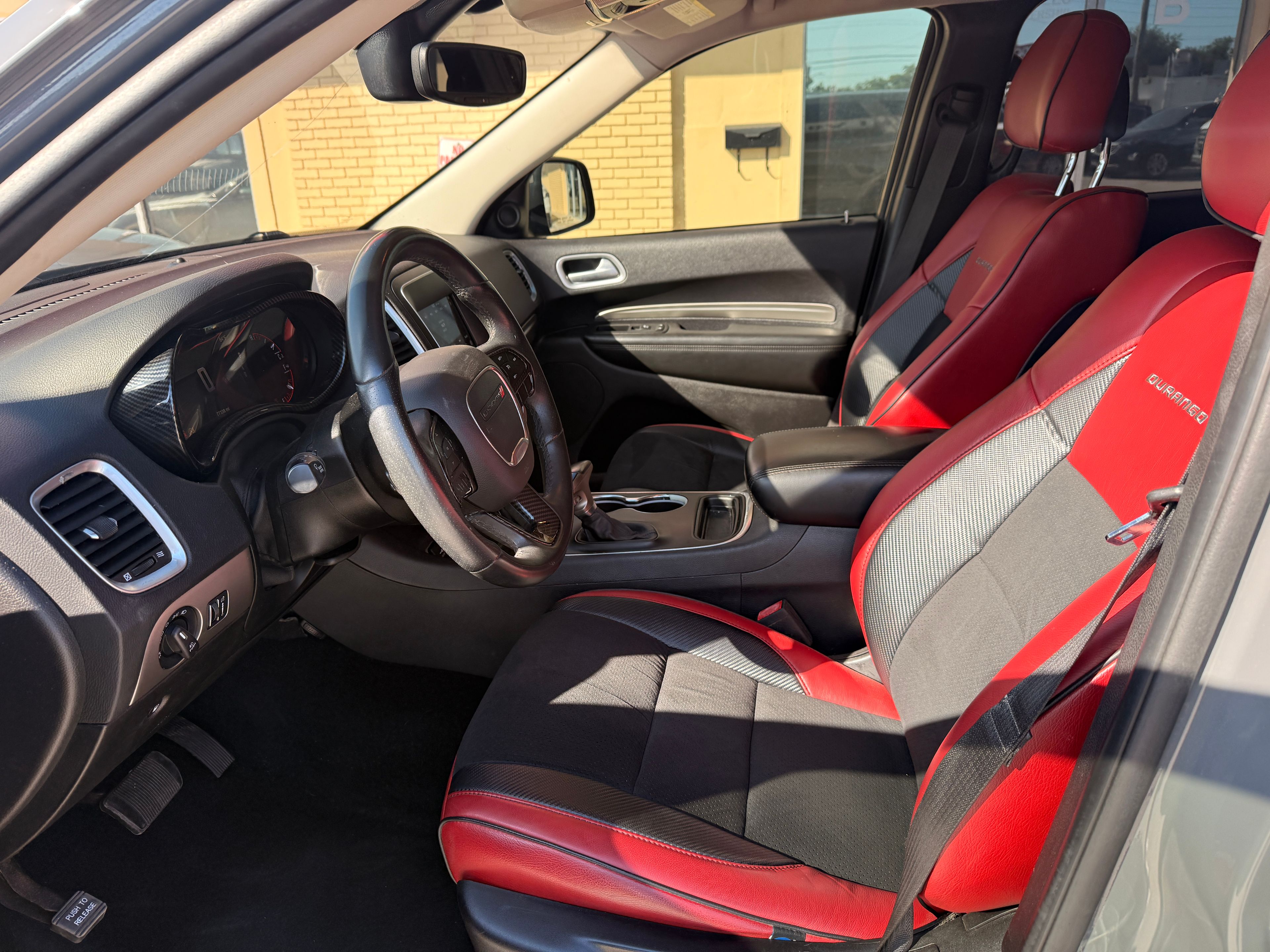 2019 DODGE Durango Gray - Photo 6 of 8