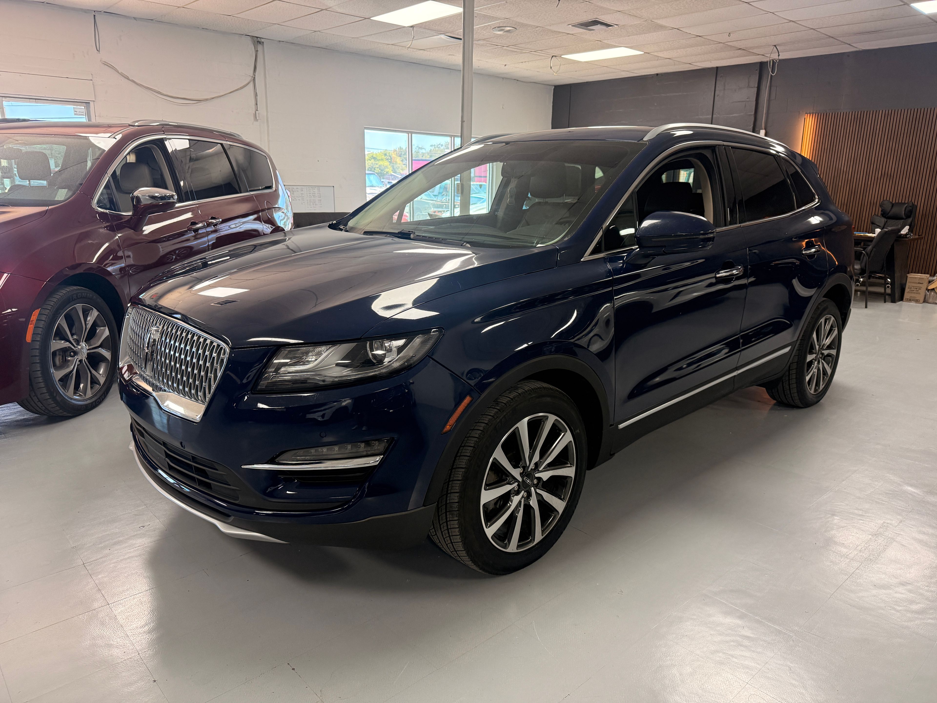2019 LINCOLN MKC Blue - Photo 1 of 7
