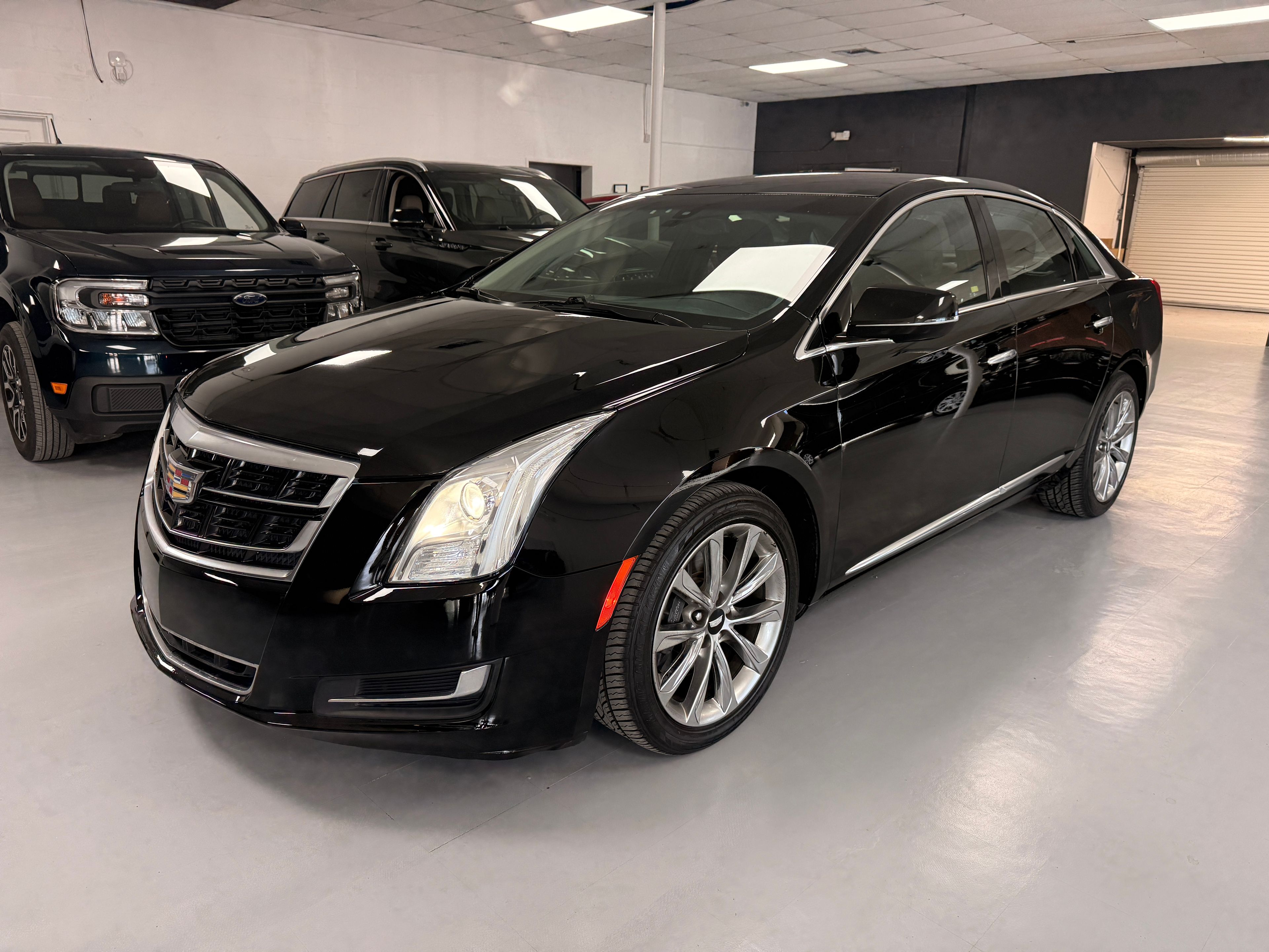 2017 CADILLAC XTS Black - Photo 1 of 8