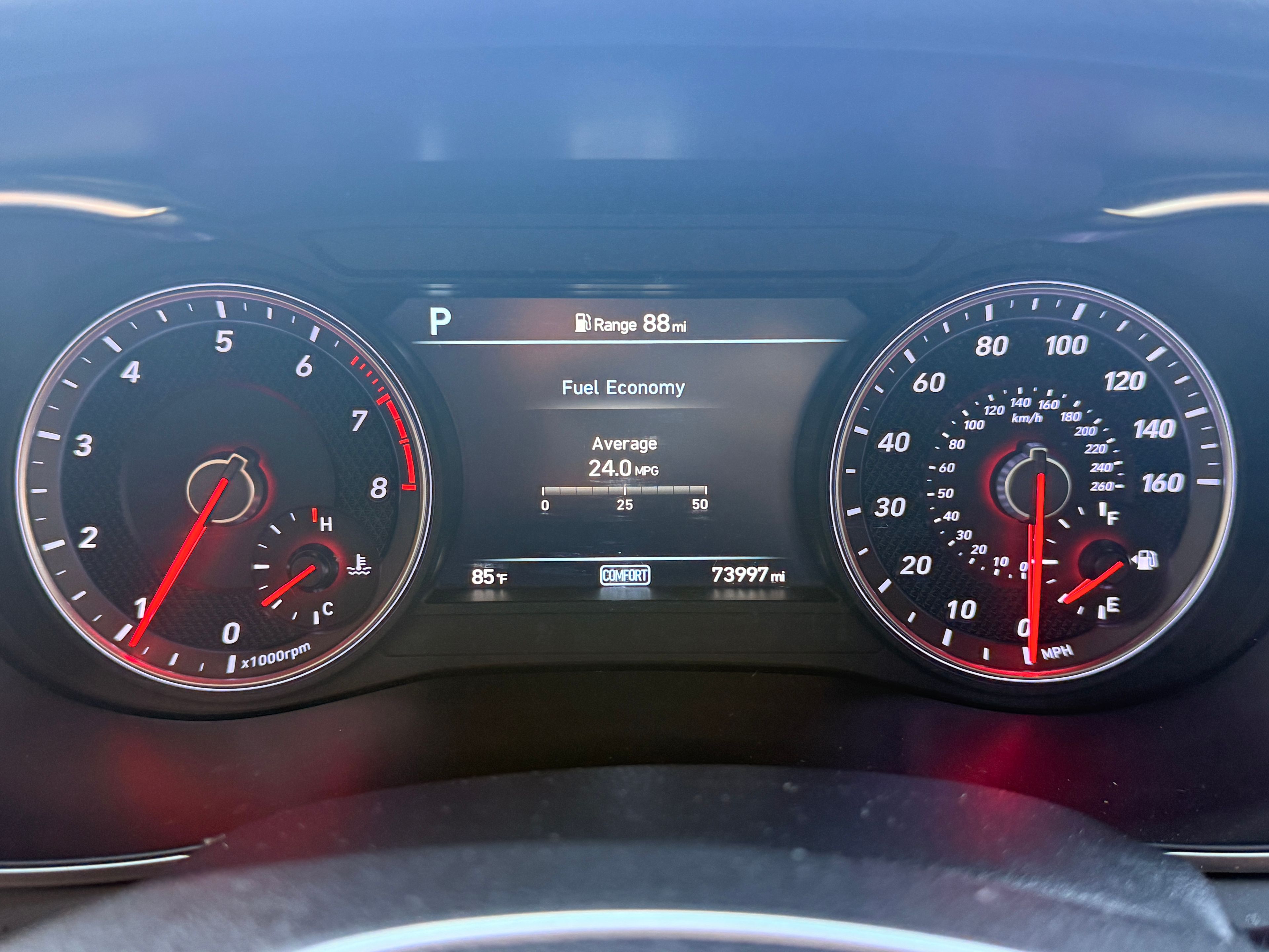 2020 GENESIS G70 White - Photo 7 of 7