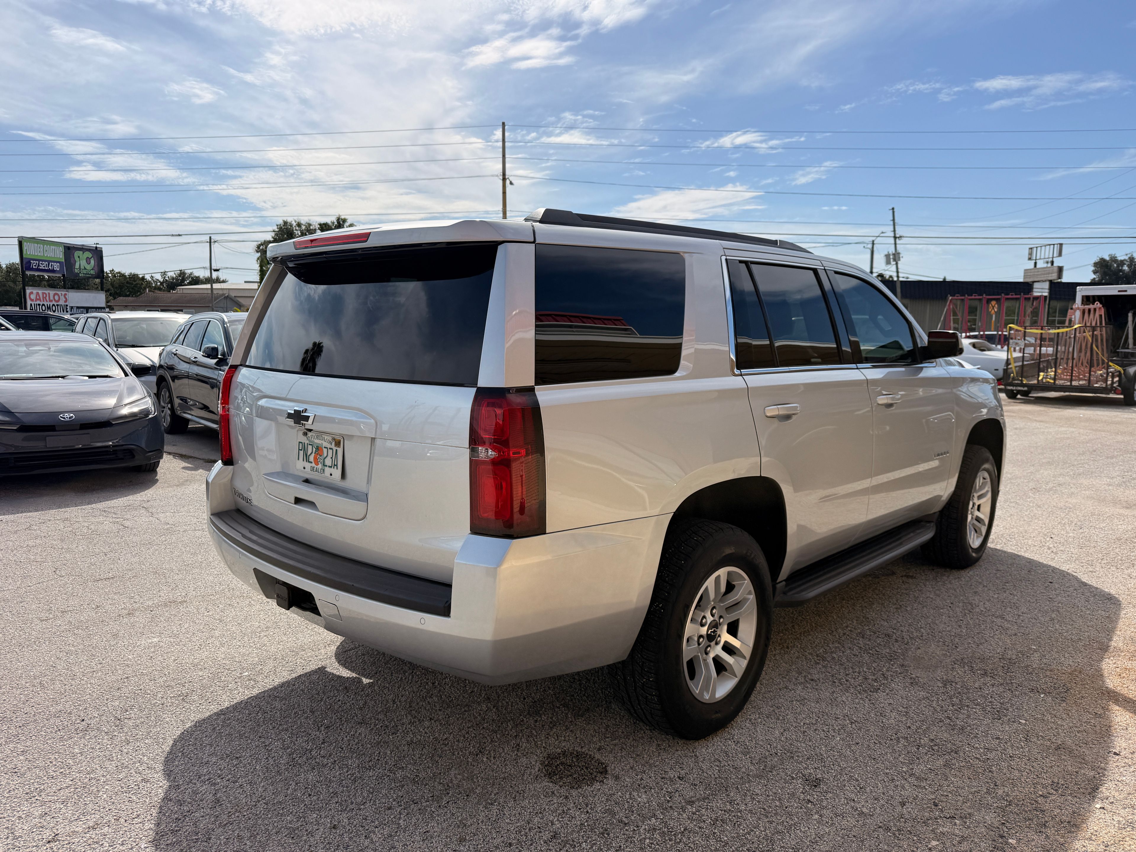 2020 Chevrolet Tahoe Black - Photo 3 of 8