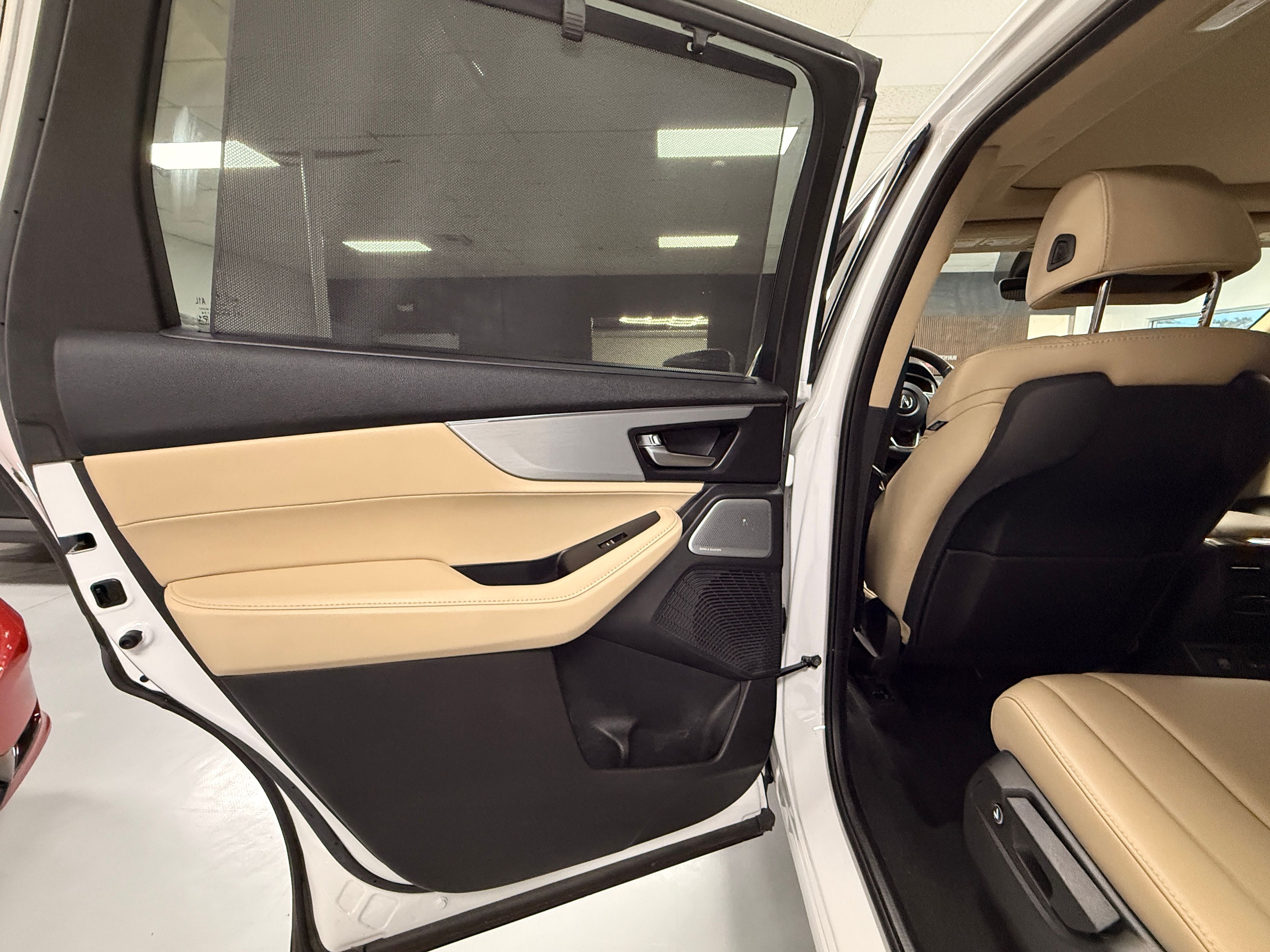 2025 ACURA MDX Beige - Photo 7 of 10