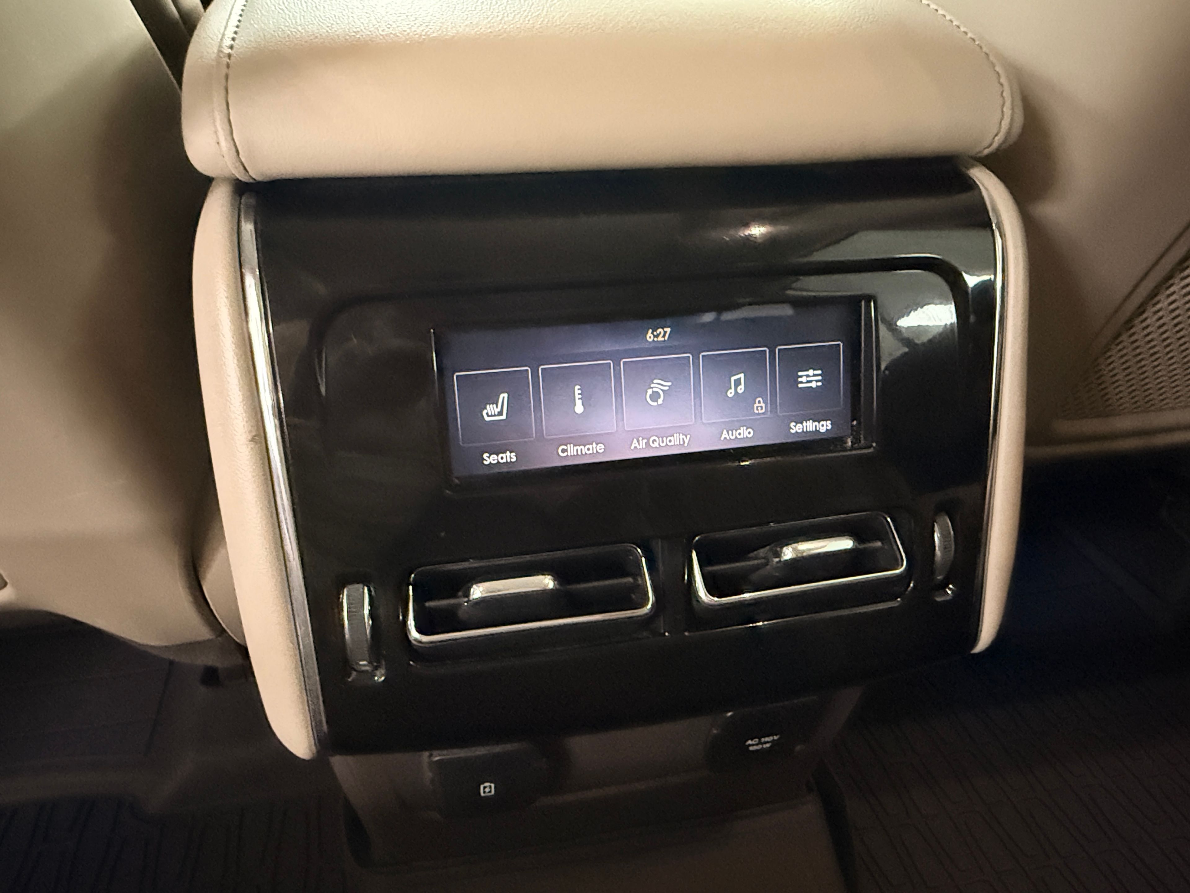 2023 LINCOLN Aviator Green - Photo 6 of 13
