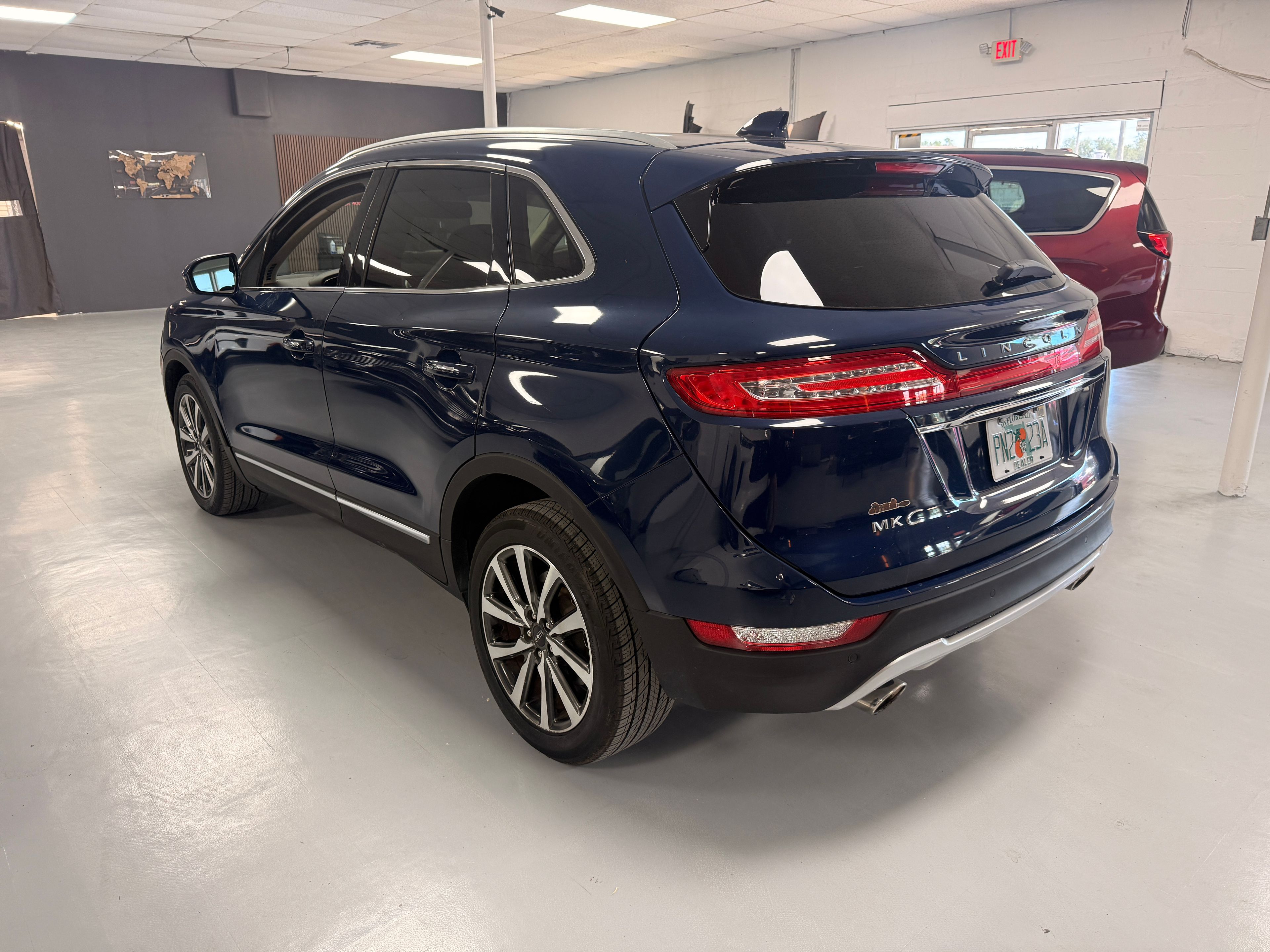 2019 LINCOLN MKC Blue - Photo 4 of 7
