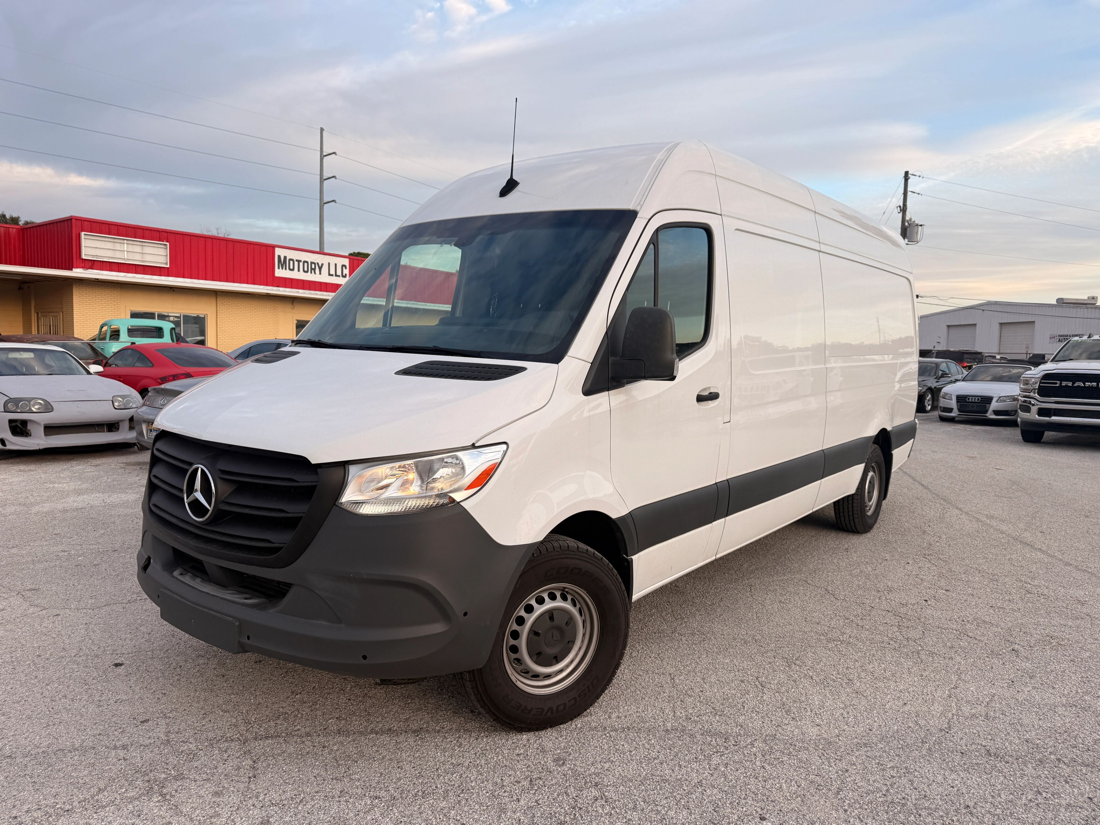 2023 Mercedes-Benz Sprinter Black - Photo 1 of 7