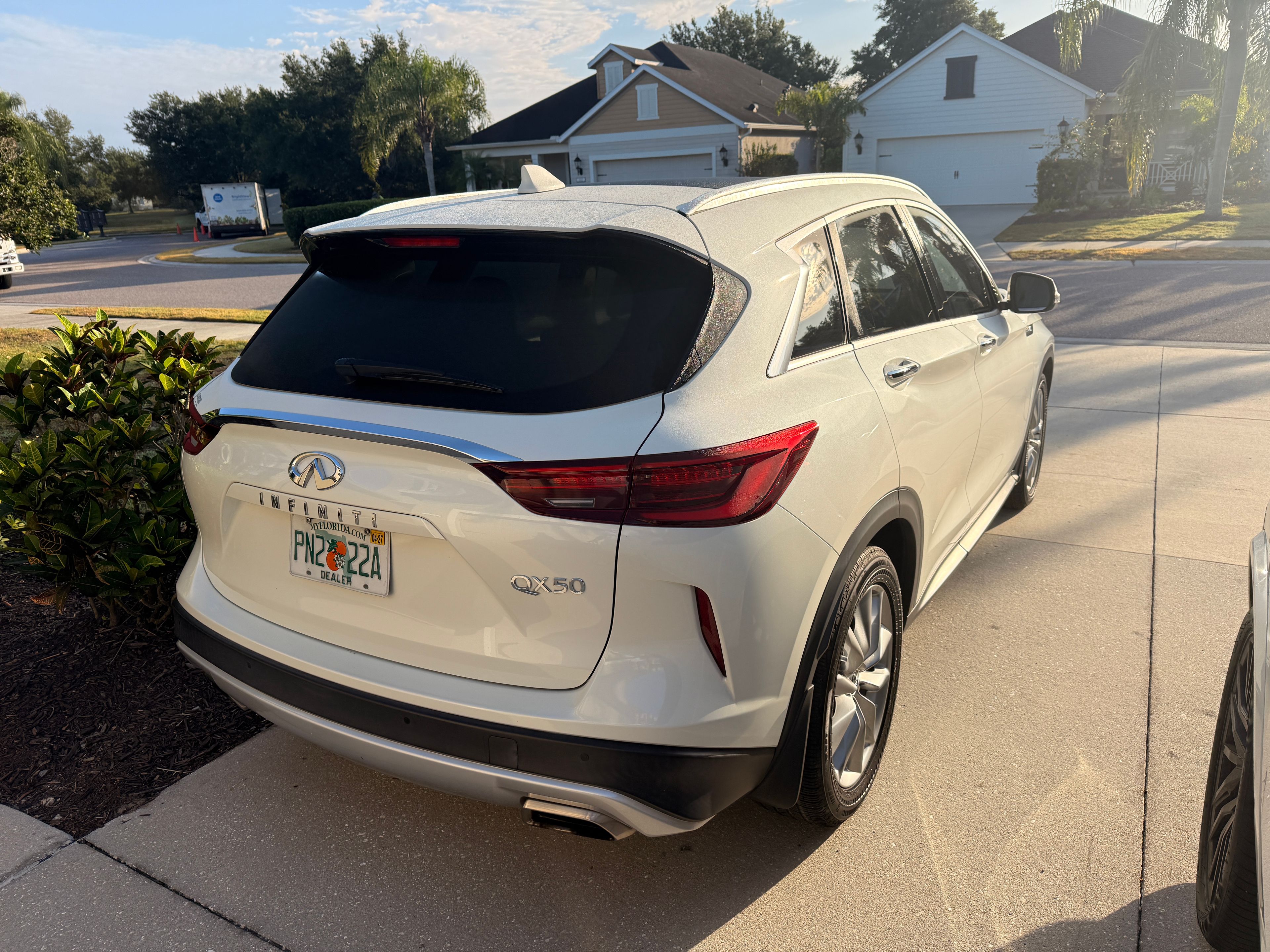2022 INFINITI QX50 Black - Photo 3 of 10