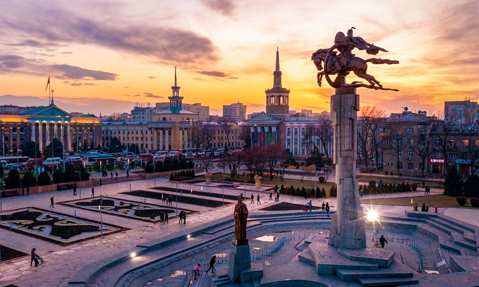 Борборду башка жака көчүрүү сунушталды.