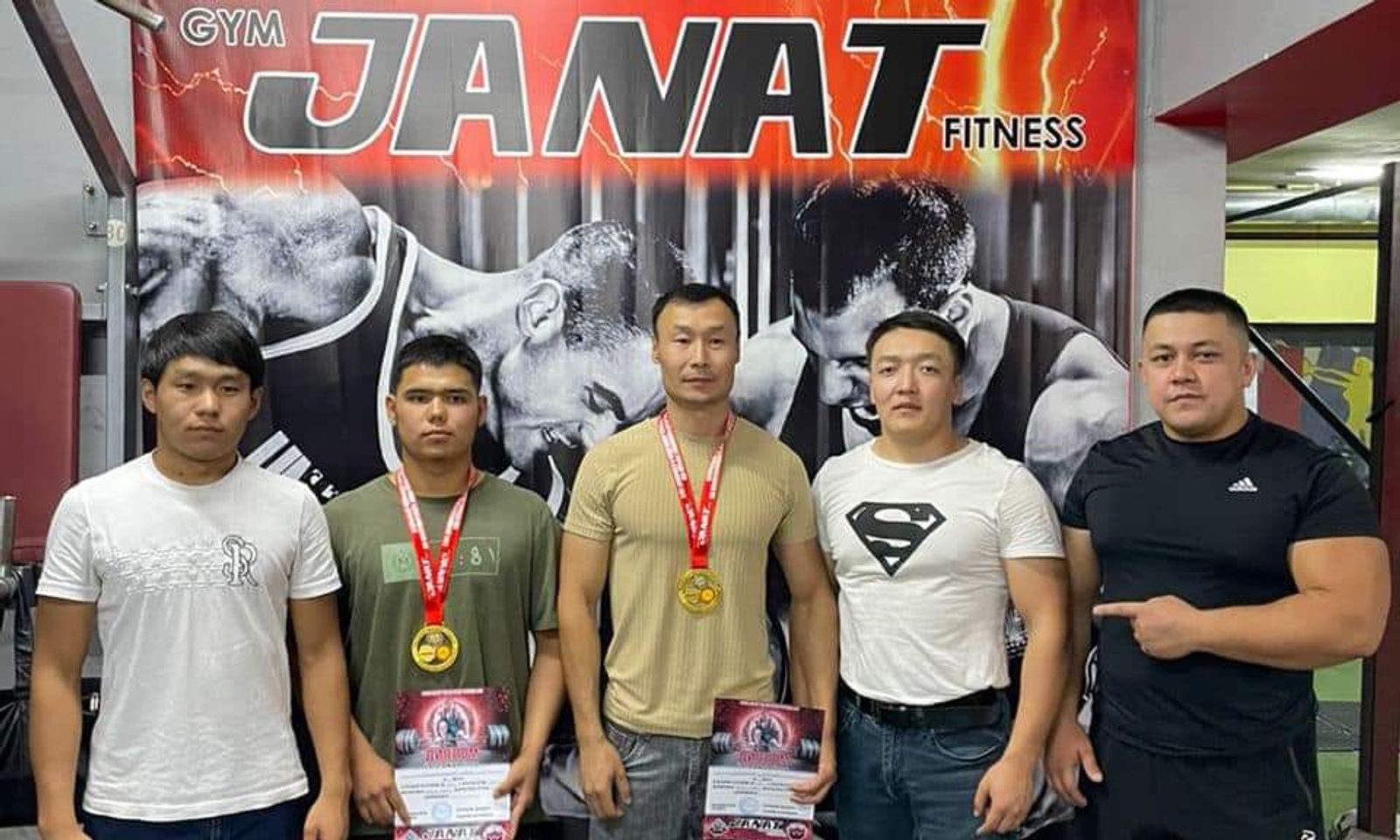 ӨКМ КЫЗМАТКЕРИ ПАУЭРЛИФТИНГ БОЮНЧА ЧЕМПИОНАТТА 1-ОРУНГА ЭЭ БОЛДУ