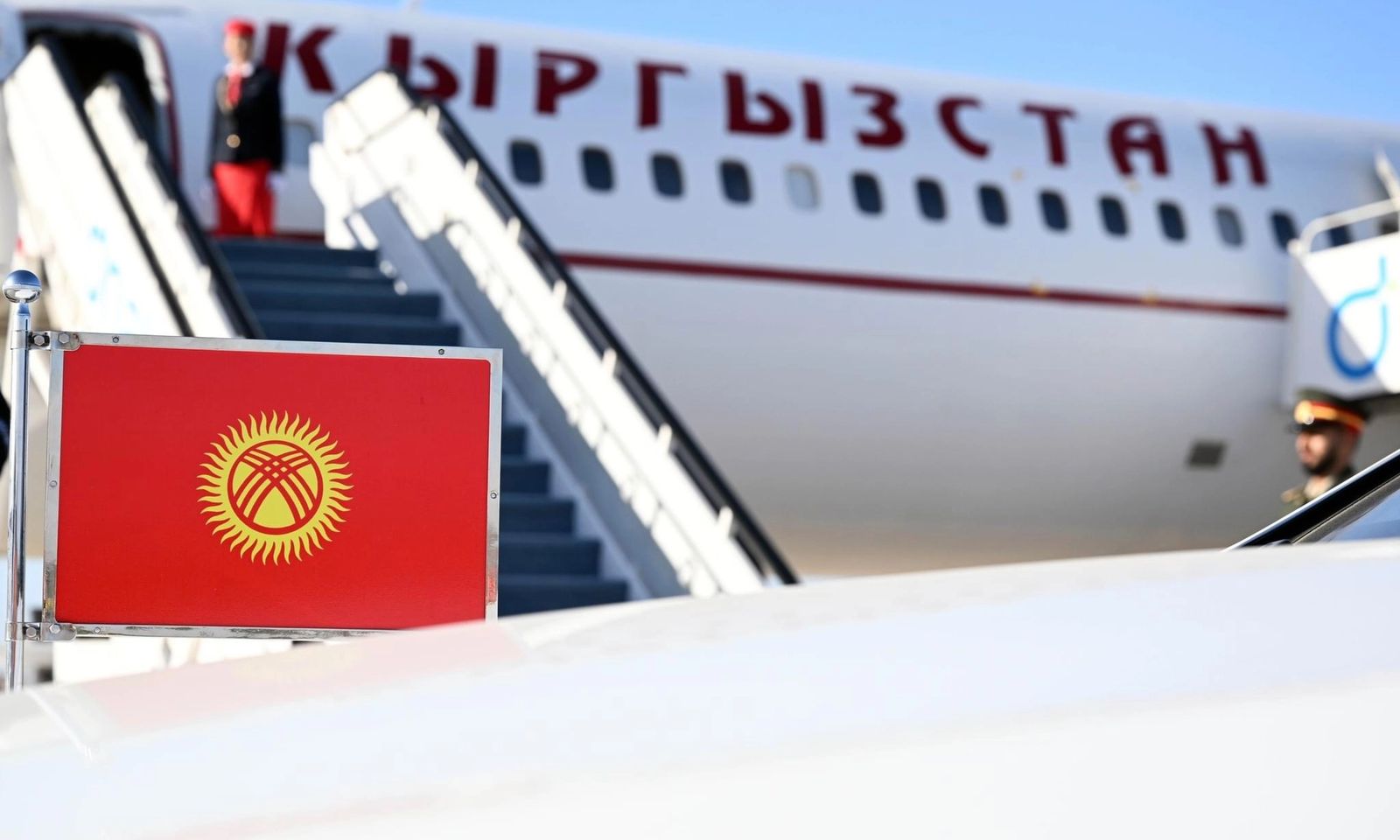 Президент Садыр Жапаров иш сапары менен Дубайга келди